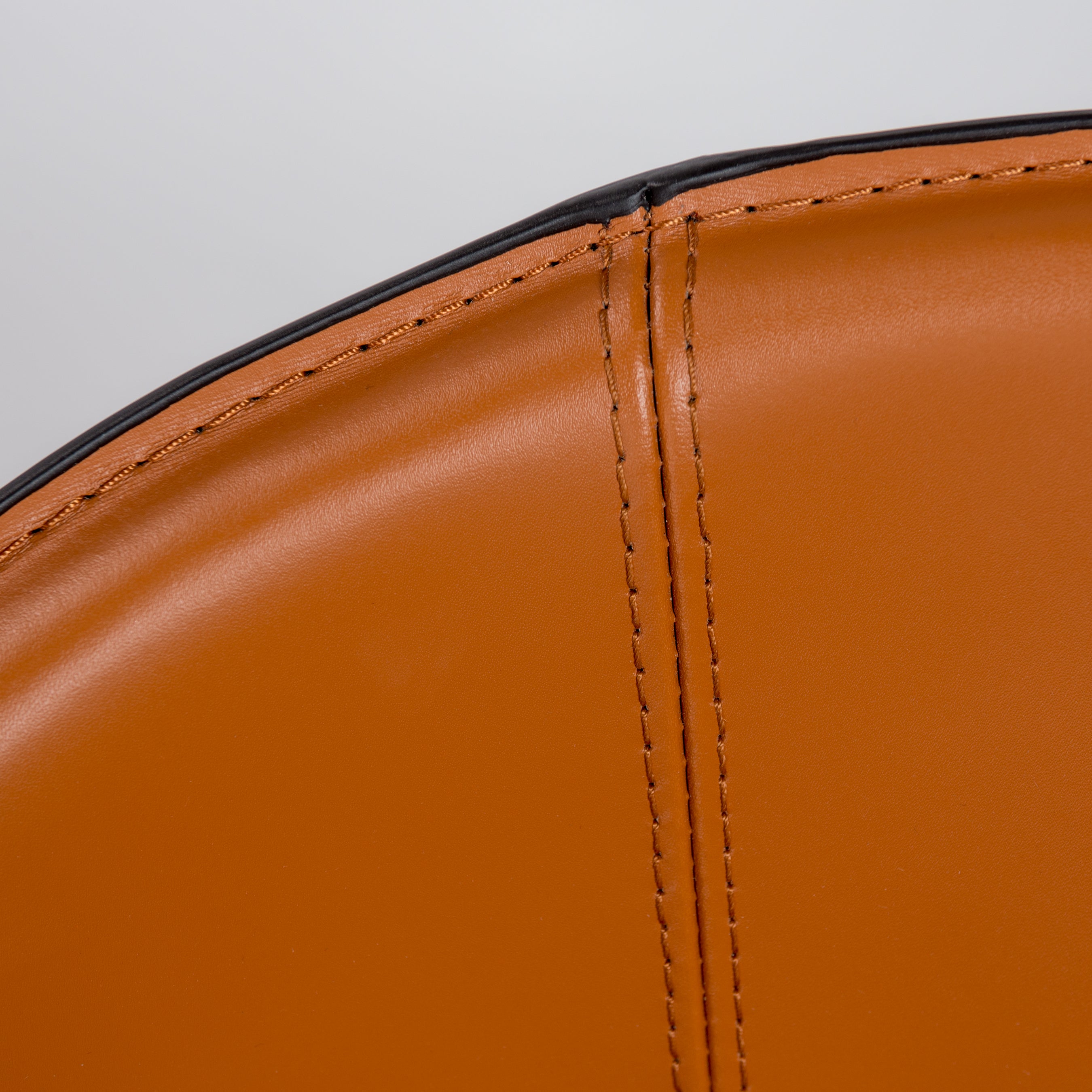 Pallas Armchair - Modern Comfortable Lounge Chair for Living Room, Bedroom & Office - Perfect for Relaxing, Reading & Working