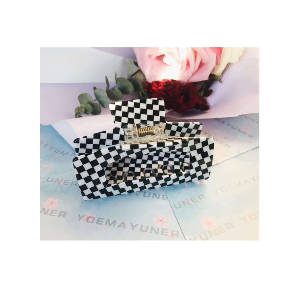 Fashion Checkered Hair Claw Clips for Women & Girls - Retro Rectangle Hair Clamps for Thick Hair Styling - YOEMAYUNER (1PC Black) - Perfect for Parties, Weddings & Everyday Hairstyles