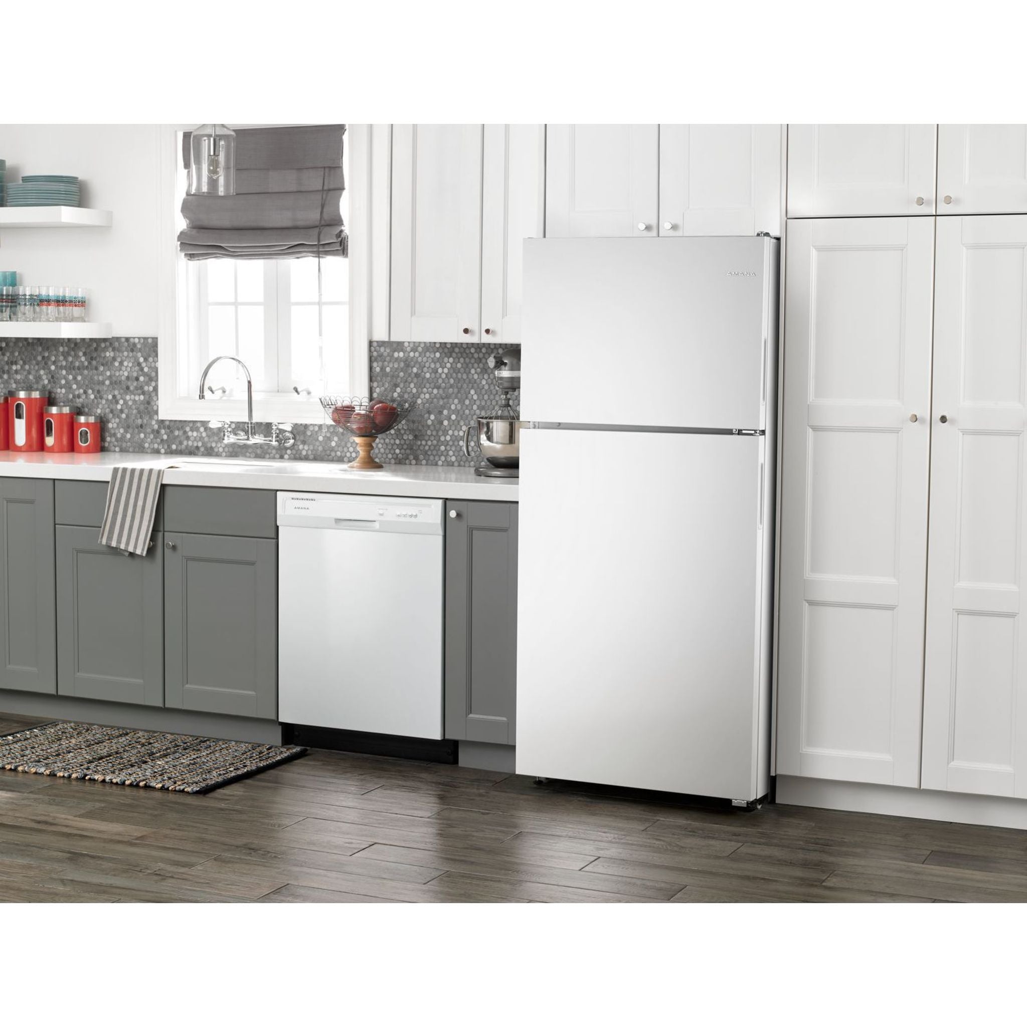 Amana 18.3 Cu. Ft. Top Freezer Refrigerator (ART318FFDW) - Energy Star Certified, White - Perfect for Kitchens, Apartments & Small Spaces