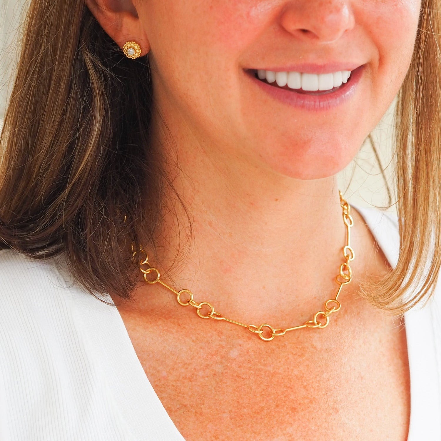 Gold Wishbone Chain Necklace - Dainty Gold Pendant Necklace for Women, 14K Gold Plated, Minimalist Jewelry Gift for Her - Perfect for Everyday Wear, Date Nights & Special Occasions