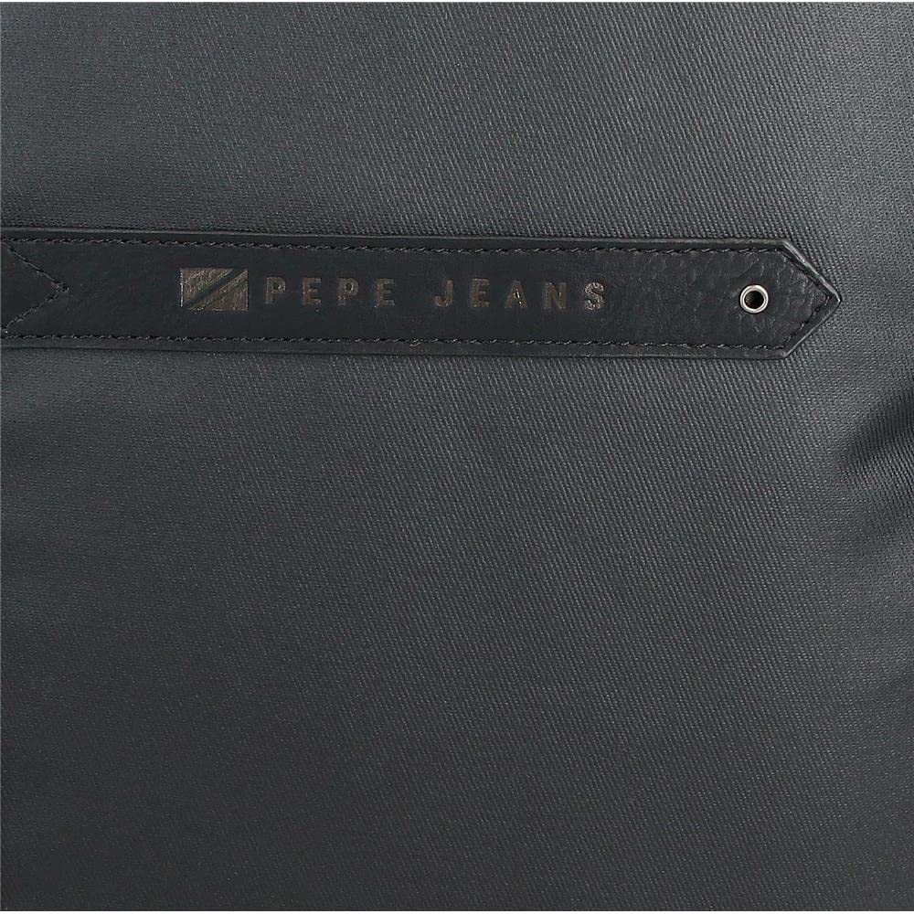 Pepe Jeans Cardiff Messenger Bag for Men - Stylish & Durable Crossbody Bag for Work, Travel & Everyday Use