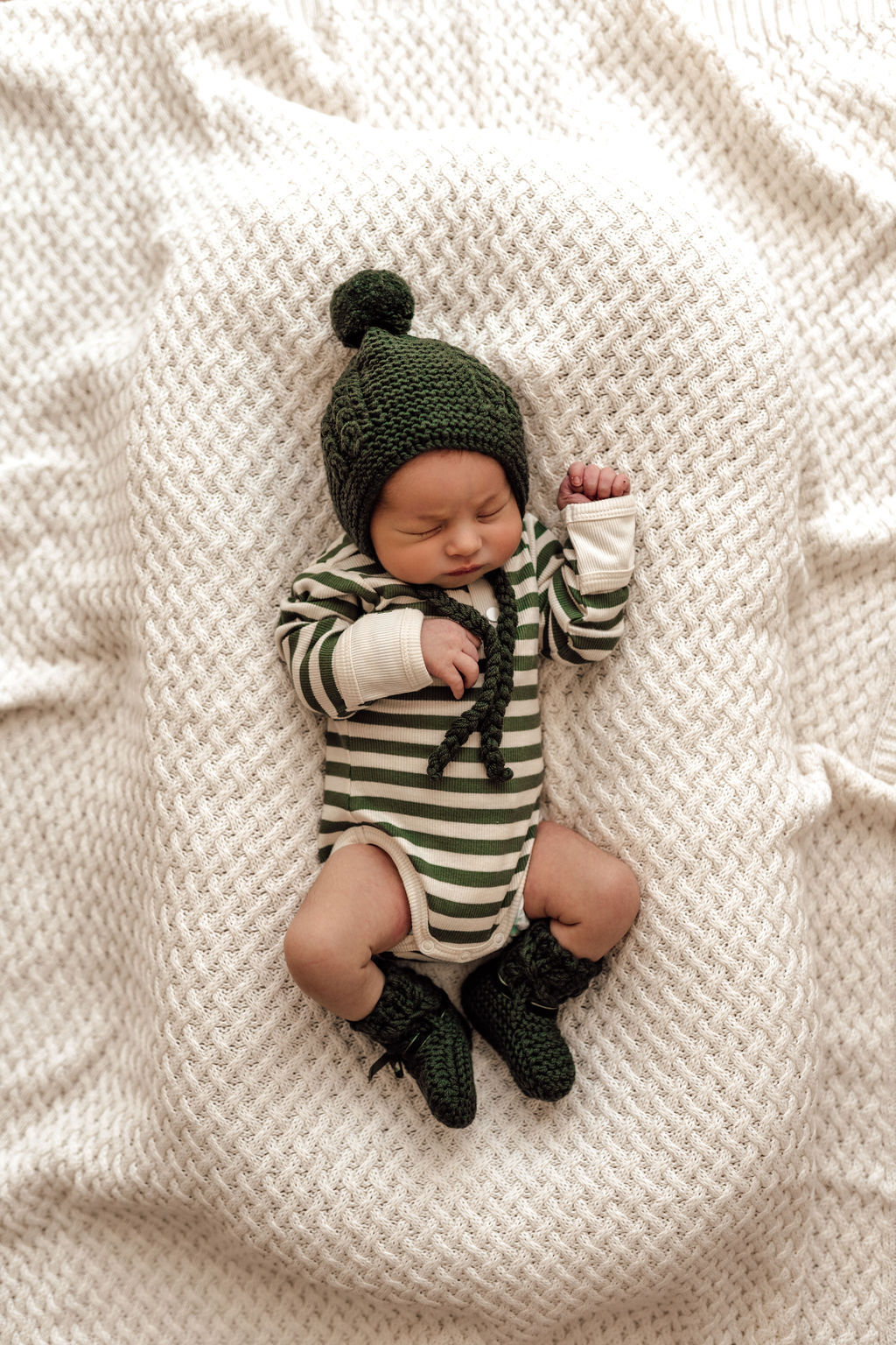 Organic Ribbed Long Sleeve Bodysuit for Women - Snuggle Hunny Olive Striped Baby Onesie | Soft & Comfortable Outfit for Newborns, Infants & Toddlers | Perfect for Playdates, Family Photos & Everyday Wear