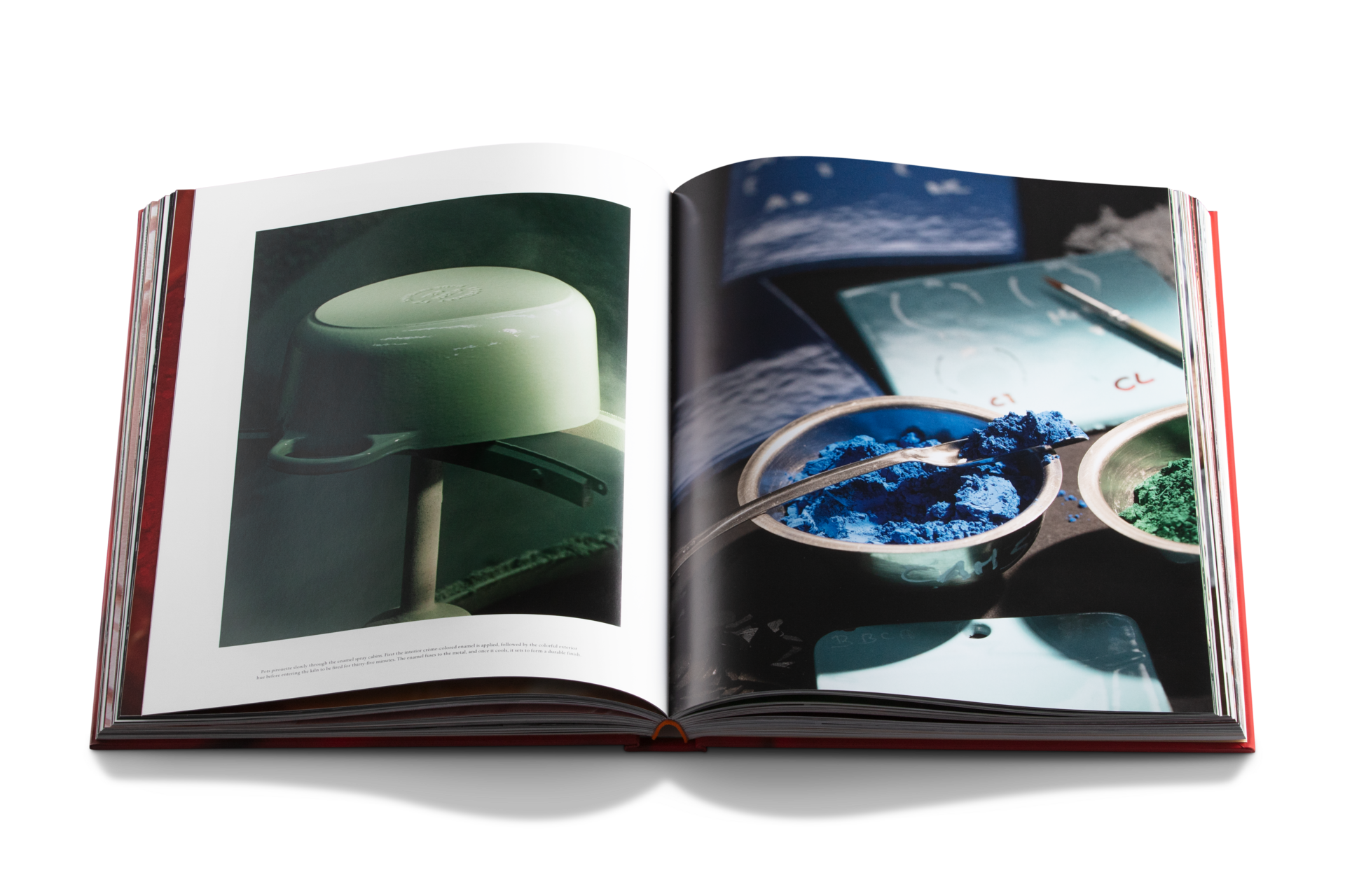 Le Creuset: A Century of Colorful Cookware - History & Recipes of Iconic French Cookware | Perfect for Home Chefs & Kitchen Enthusiasts