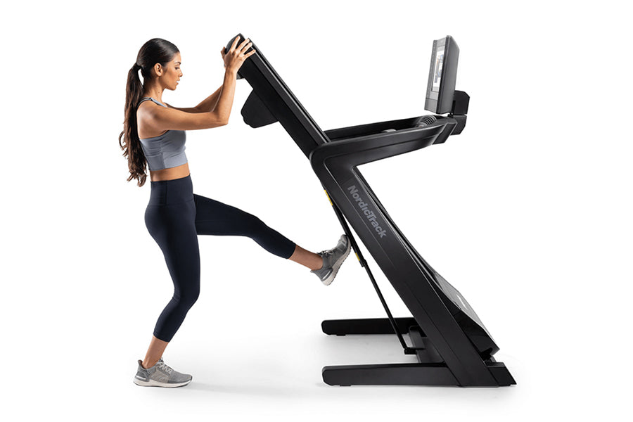 NordicTrack 1750 Commercial Treadmill - Premium Incline Trainer with 22