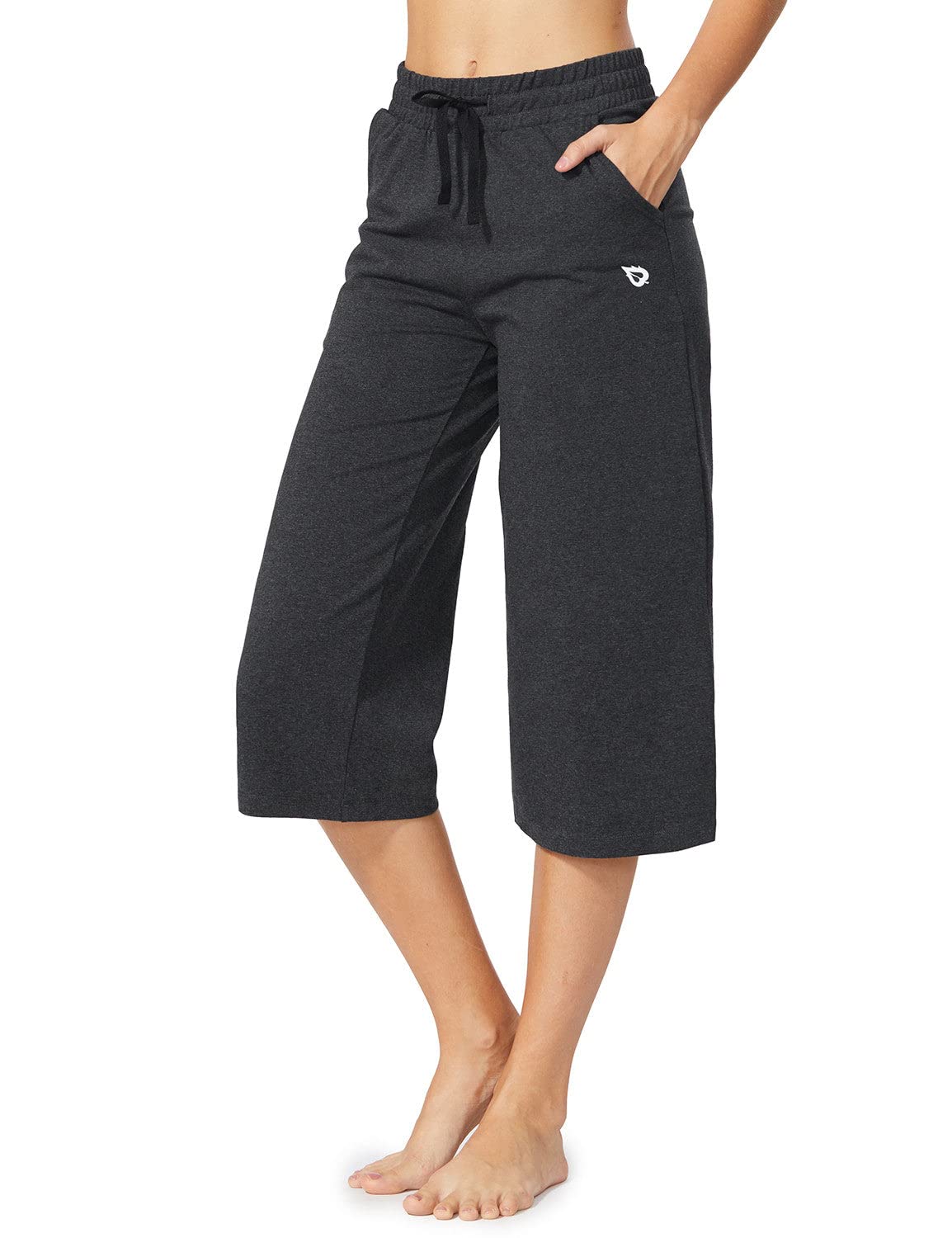 BALEAF Women's High Waisted Yoga Pants with Pockets - Tummy Control Workout Capri Leggings, Squat Proof & Breathable for Running, Gym, Pilates & Lounge Wear