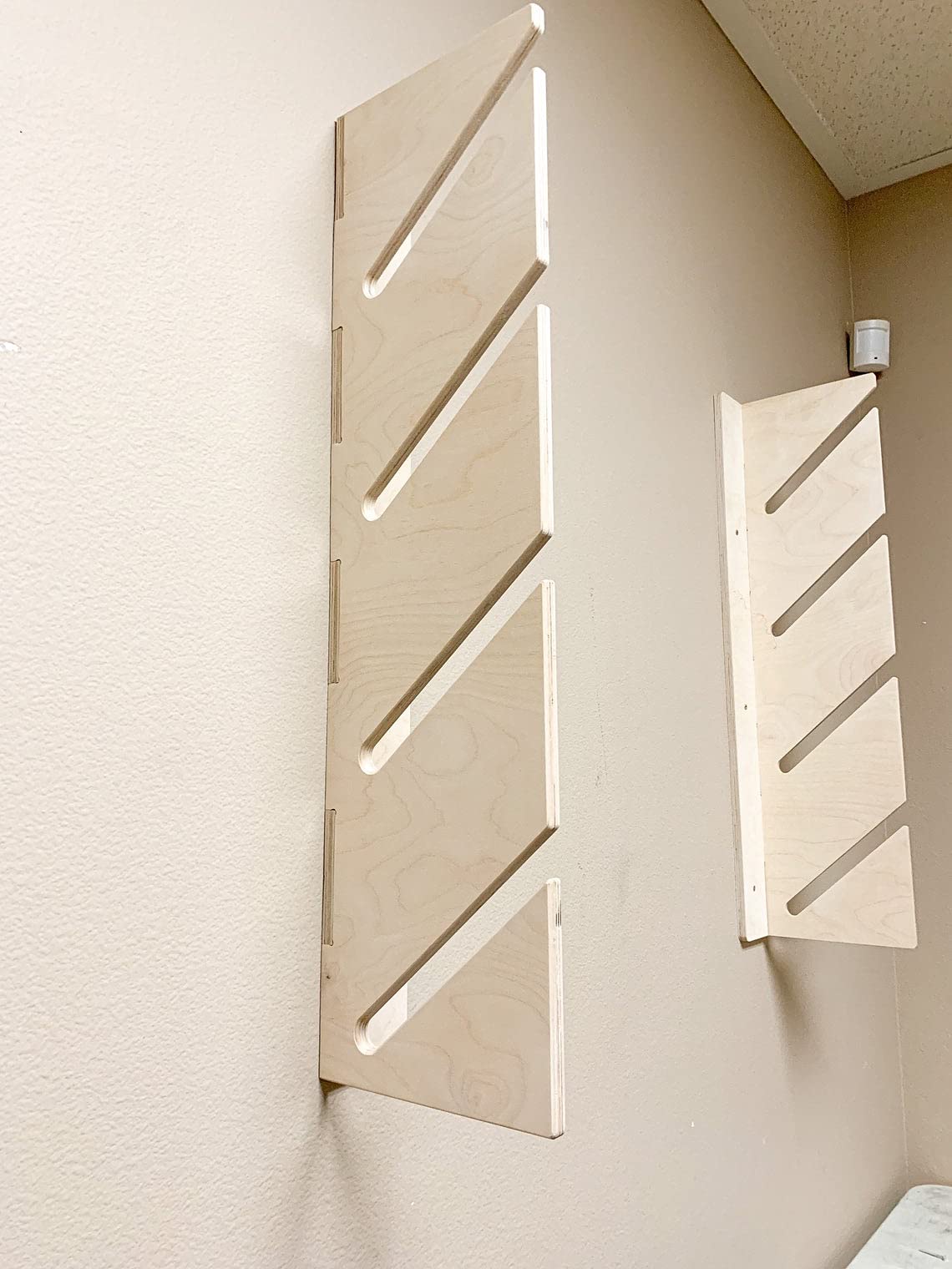 Wooden Board Rack Display Shelf for Snowboard, Skateboard, Ski & Longboard - Adjustable Size, Natural Wood Finish | Perfect for Garage, Sports Shop & Home Storage Organization