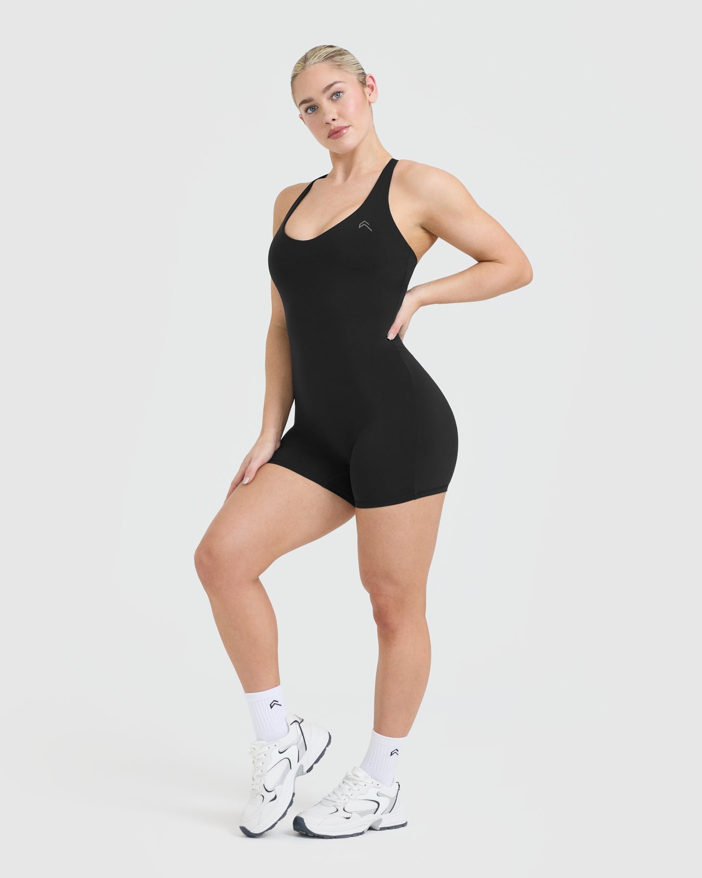 Unified Cross Back All In One 5 | Seamless Shapewear Bodysuit for Women | Slimming Tummy Control | Black | Perfect for Workout, Office & Everyday Wear