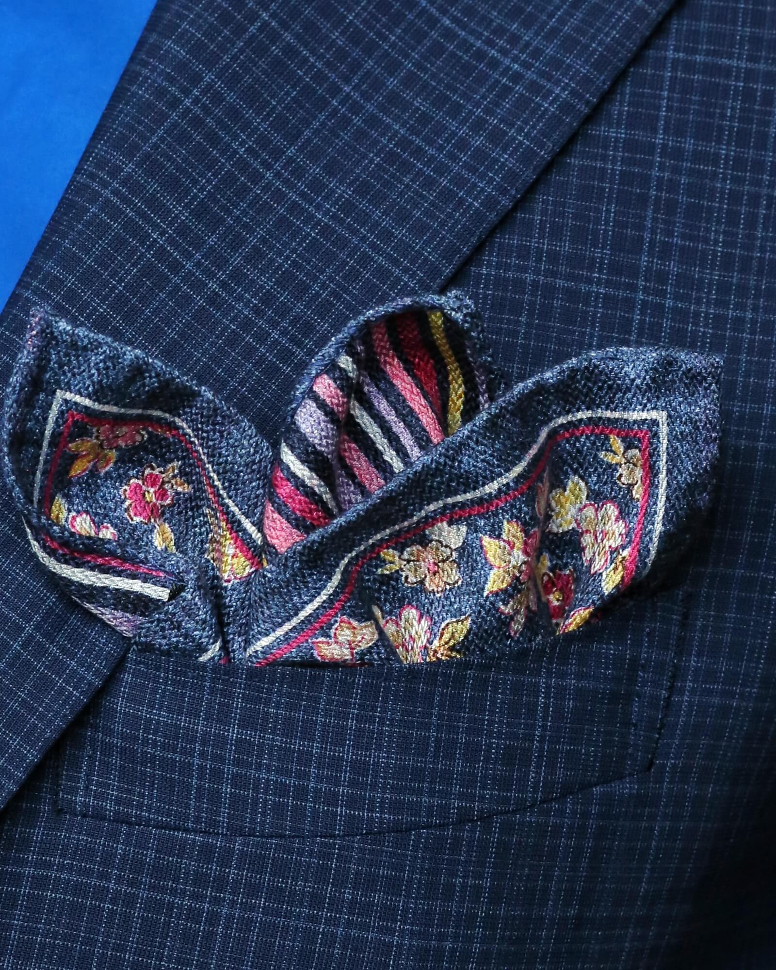 DÉCLIC Venosa Floral Reversible Hanky Scarf - Navy Blue - Stylish Fashion Accessory for Women, Perfect for Parties, Weddings & Everyday Wear