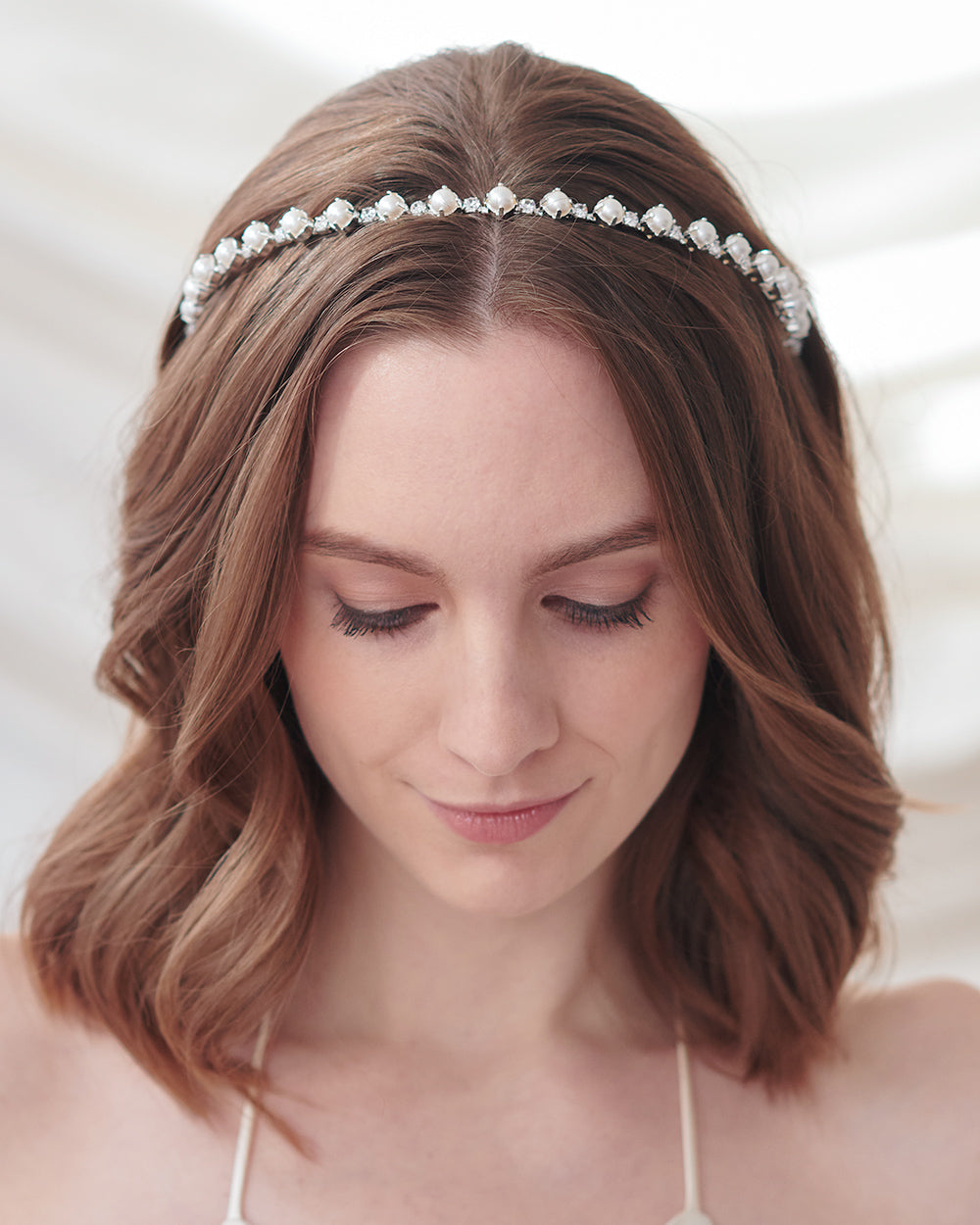 Elegant Pearl & Rhinestone Headband for Women - Wedding, Prom, Party Hair Accessories - Shiny Crystal Hairband for Special Occasions