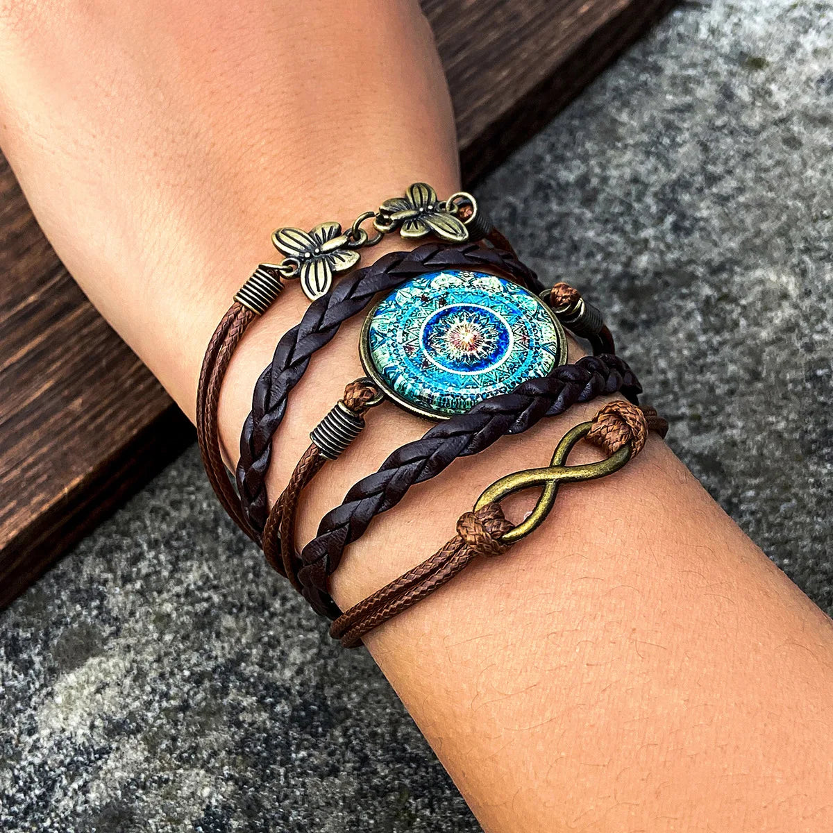 Dragonfly Bracelet for Women - Elegant Adjustable Silver Jewelry Gift for Her - Perfect for Everyday Wear & Special Occasions