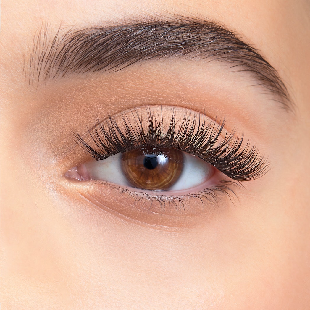 Fluffy Gossamer False Eyelashes - Natural Wispy Lashes for Dramatic Eye Makeup | Perfect for Parties, Weddings & Special Events