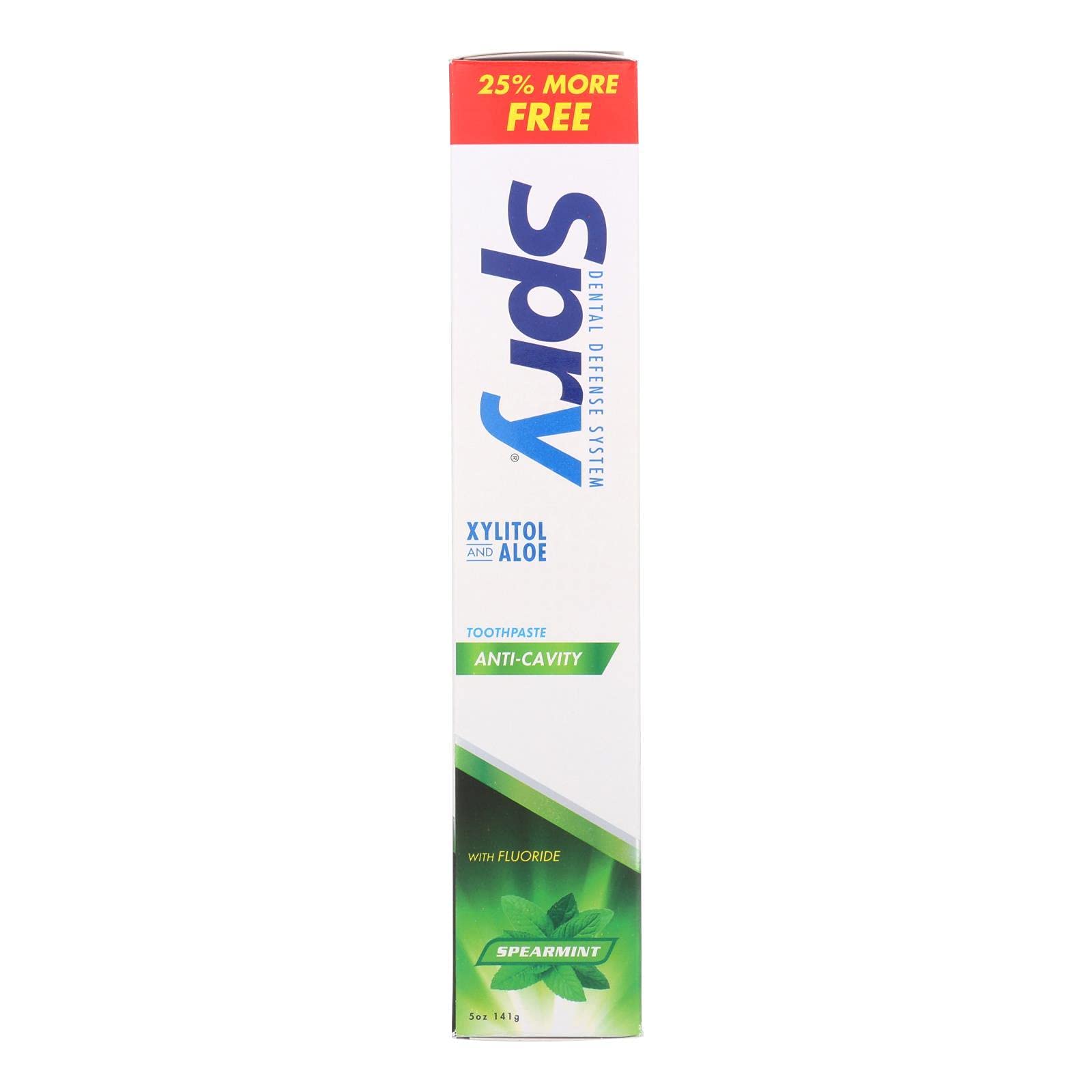 Spry Xylitol Fluoride Toothpaste 5oz - Natural Teeth Whitening & Breath Freshening for Adults & Kids - Spearmint Flavor - Mouth Moisturizing Formula - Pack of 1 - Ideal for Daily Oral Care & Fresh Breath