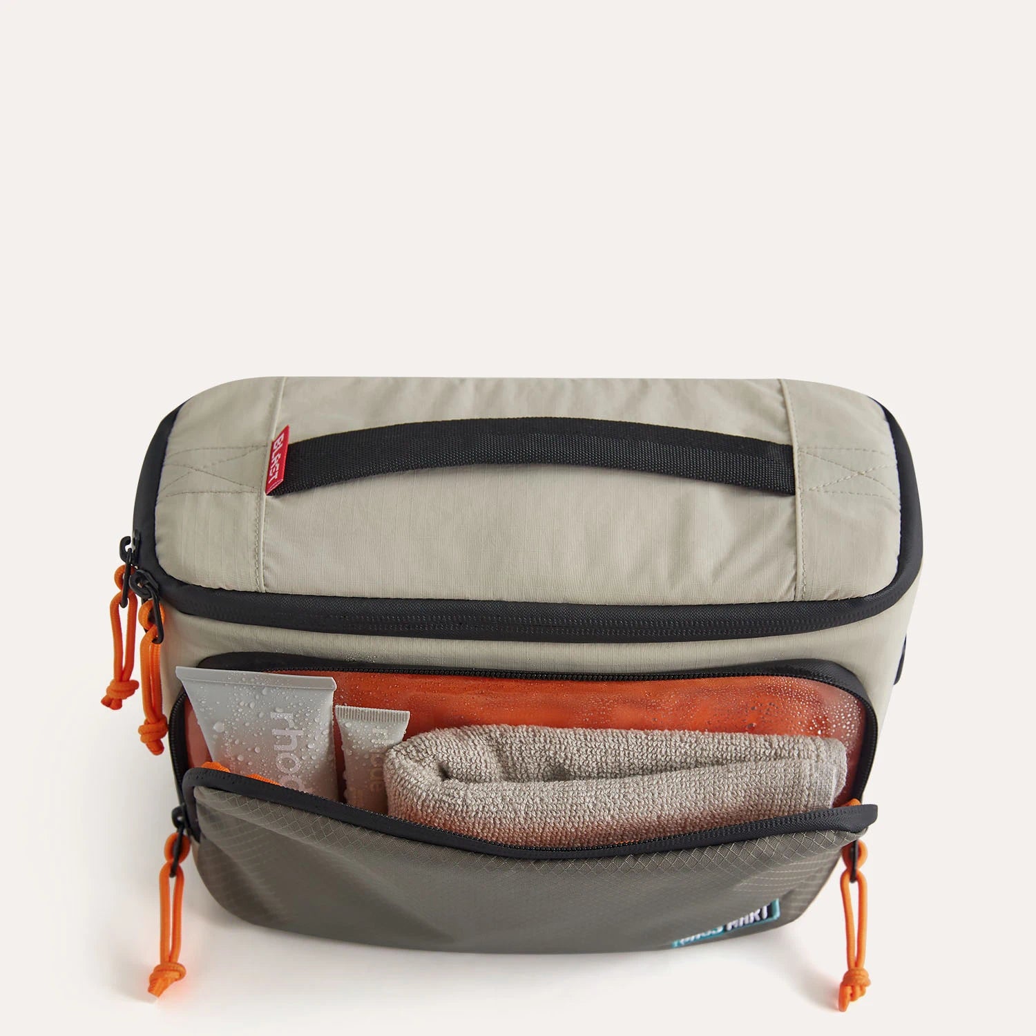 Blast 4.5L Hanging Toiletry Bag for Travel - Waterproof Cosmetic Organizer with Multiple Pockets for Bathroom Essentials | Perfect for Camping, Gym & Business Trips
