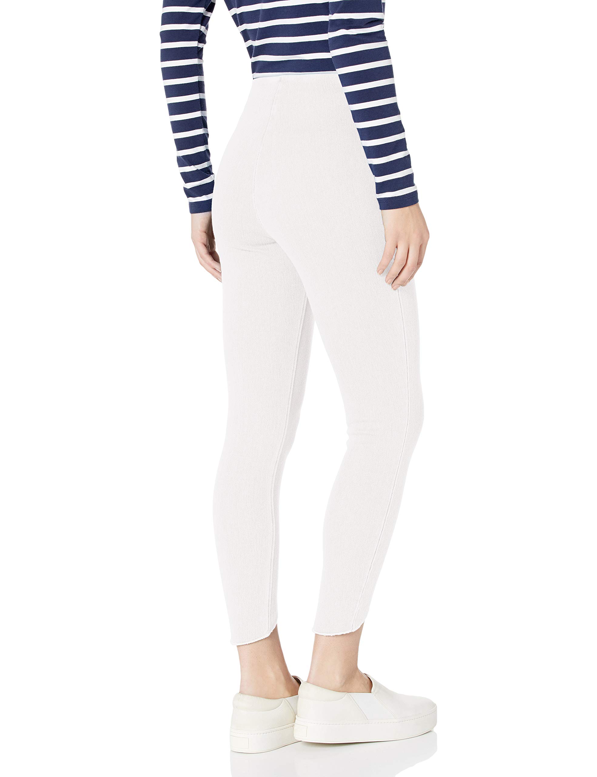 Lyssé Women's High Waist Yoga Leggings - Soft Stretchy Workout Pants for Running, Gym & Lounge - Plus Size Available