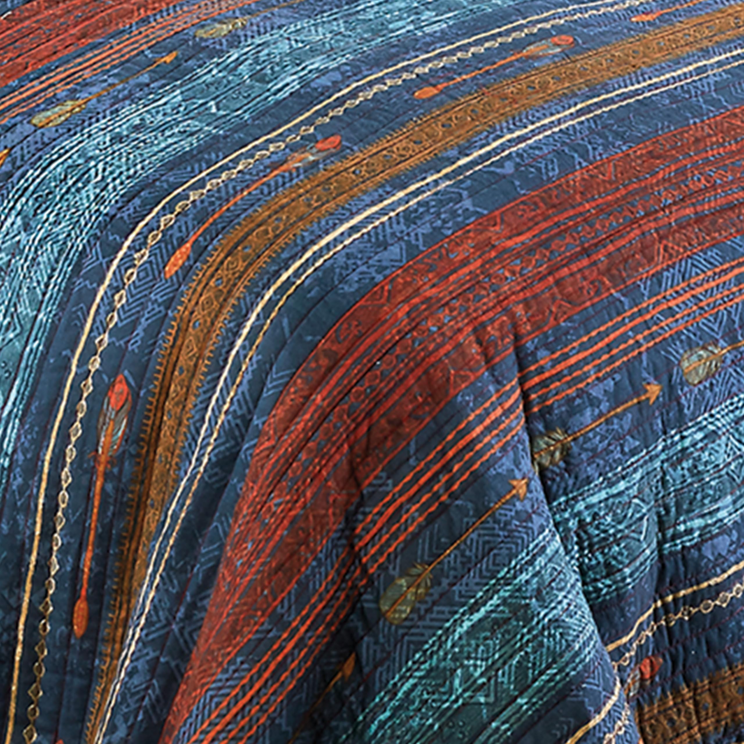 Black Forest Décor Sunset Arrows King Quilt Set - 100% Cotton Blend Lightweight Bedspread, Machine Washable Western Style Quilt with Tribal Patterns (110