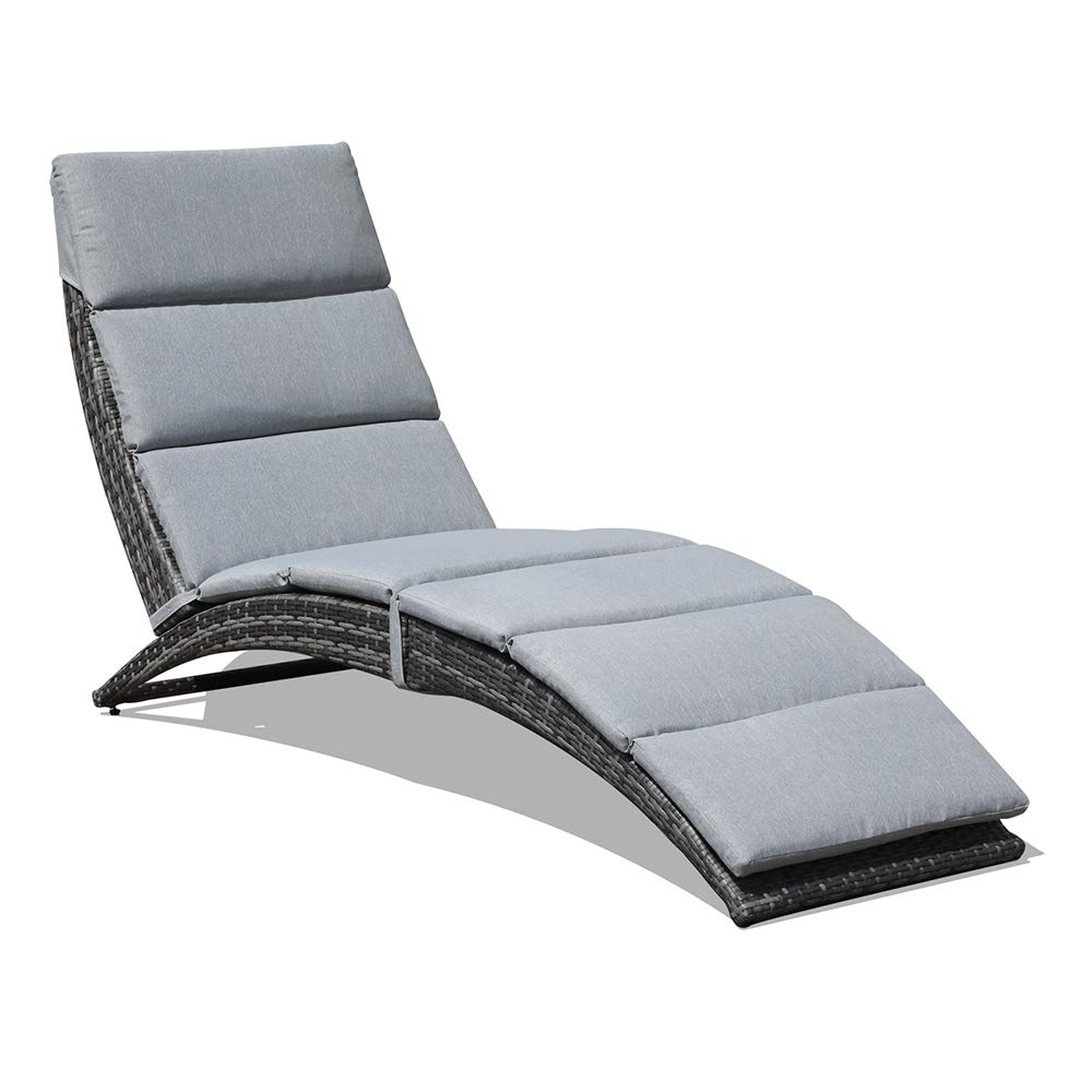 JOIVI Patio Chaise Lounge Chairs - Foldable Outdoor Rattan Recliner with Removable Light Gray Cushion, Waterproof Poolside Sunbathing Chair for Backyard, Garden, Balcony & Beach Relaxation | Perfect for Sunbathing, Lounging & Outdoor Leisure