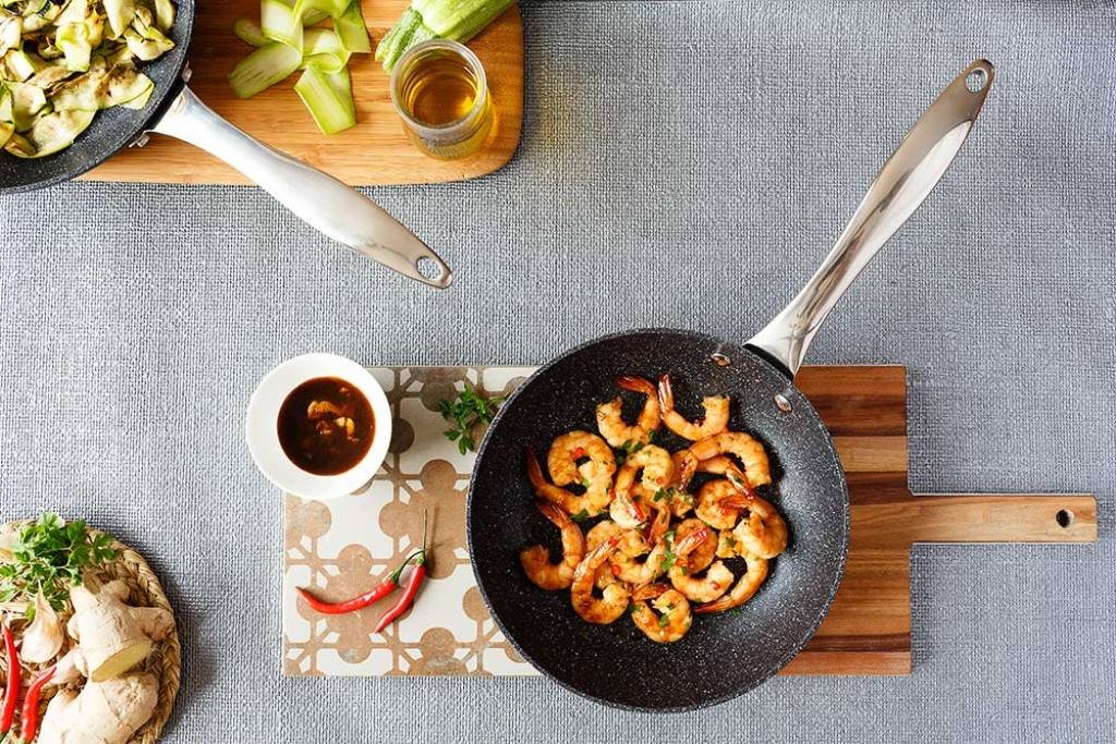 Premium Braisogona Monix Mineral Forged Aluminum Non-Stick Flat Grill Pan - 24cm (9.5 Inch) Heavy Duty Cookware for Indoor & Outdoor Grilling, BBQ, Steak, Pancakes, and Breakfast Cooking