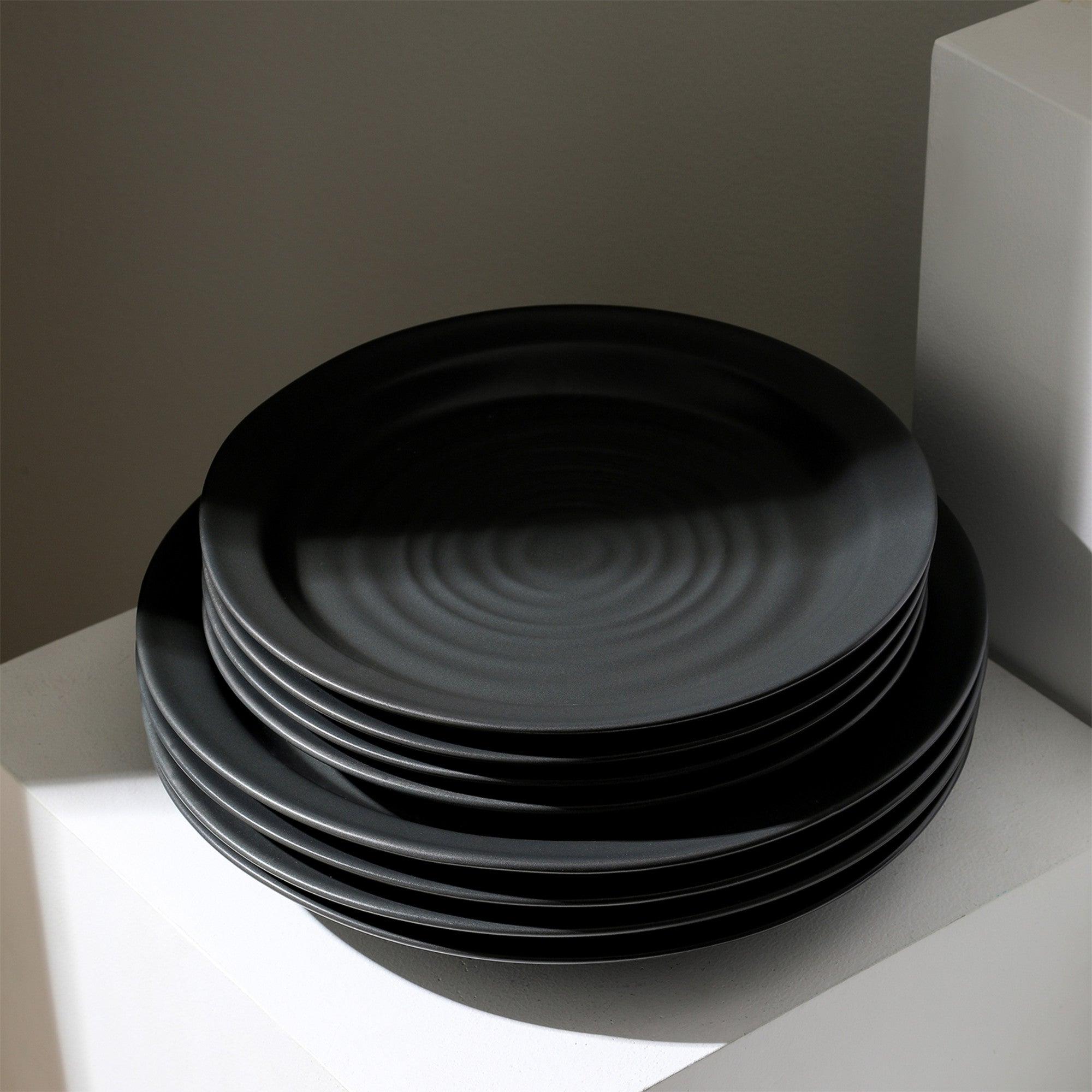 Orbit Stoneware Dinner Plate Set - Durable Stoneware Plates for Everyday Use - Charcoal Gray - Perfect for Dining, Entertaining & Home Decor