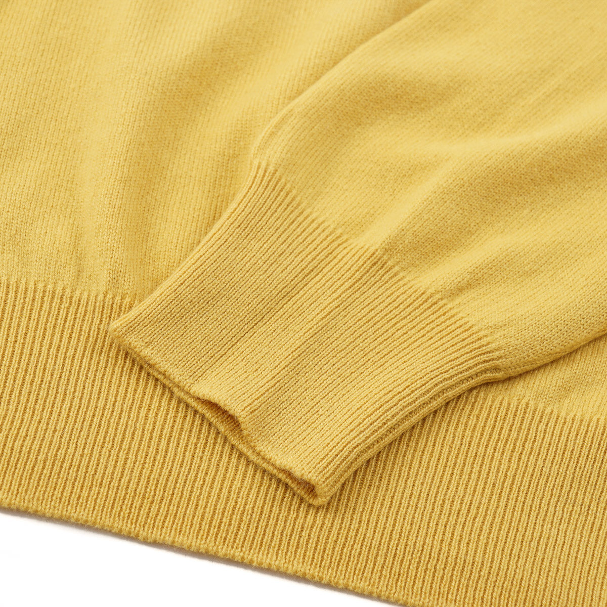 Premium Men's Classic Fit Cashmere Sweater - Soft & Warm Luxury Knitwear for Winter, Office & Casual Wear