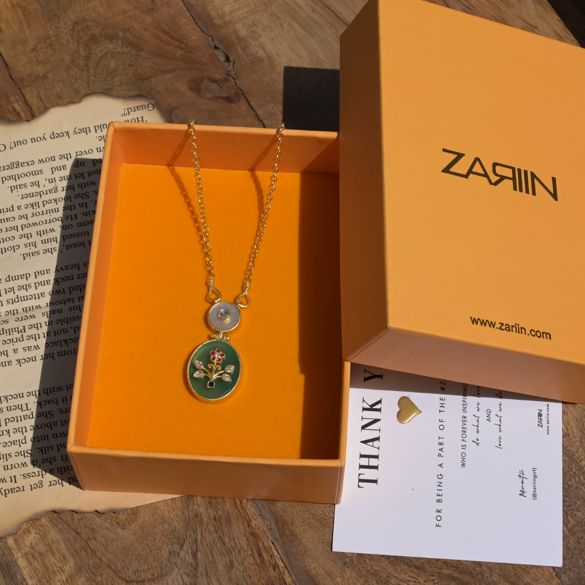 Vintage Queen Green Onyx Pendant Necklace - Elegant Handmade Jewelry for Women, Perfect Gift for Birthday, Anniversary & Special Occasions