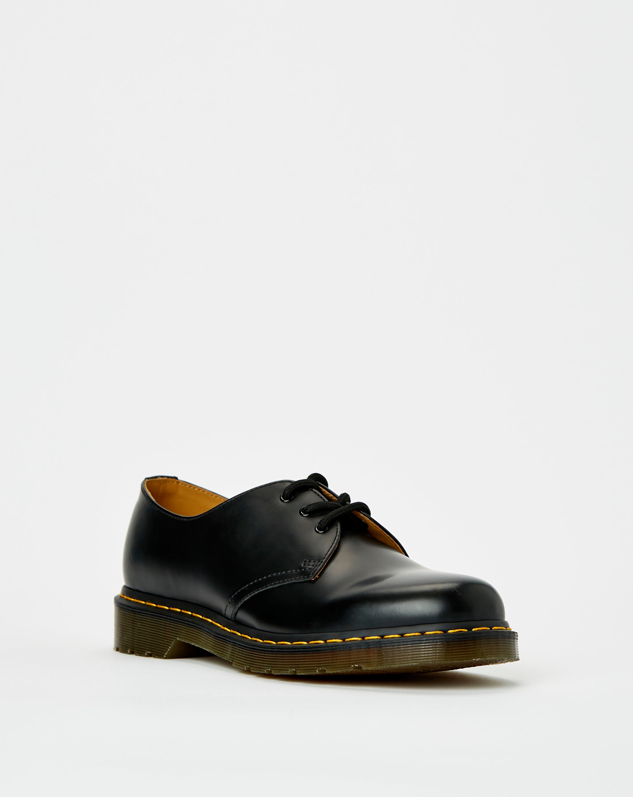 Dr. Martens 1461 Classic 3-Eye Shoe - Unisex Leather Oxford for Men & Women | Perfect for Casual Wear, Work & Everyday Outfits