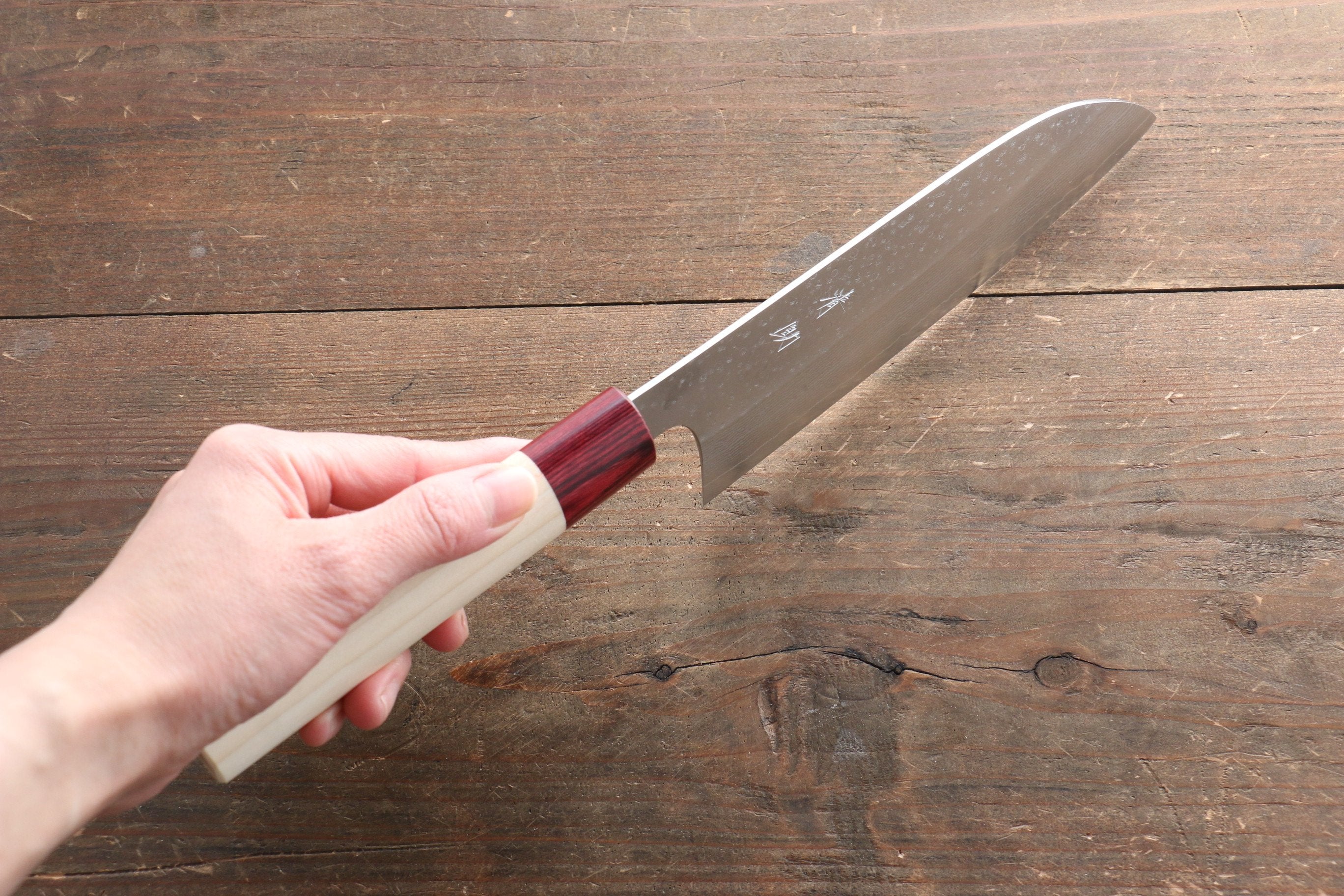 Premium Seisuke VG10 16-Layer Hammered Damascus Santoku Knife 165mm with Magnolia Wood Handle - Japanese Kitchen Knife for Professional Chefs & Home Cooking, Perfect for Slicing, Dicing & Chopping Vegetables, Meat & Fish