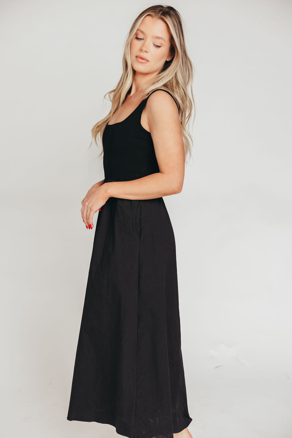 Lucinda Black Maxi Dress for Women - Elegant Long Flowy Dress for Summer, Beach, Party & Evening Wear
