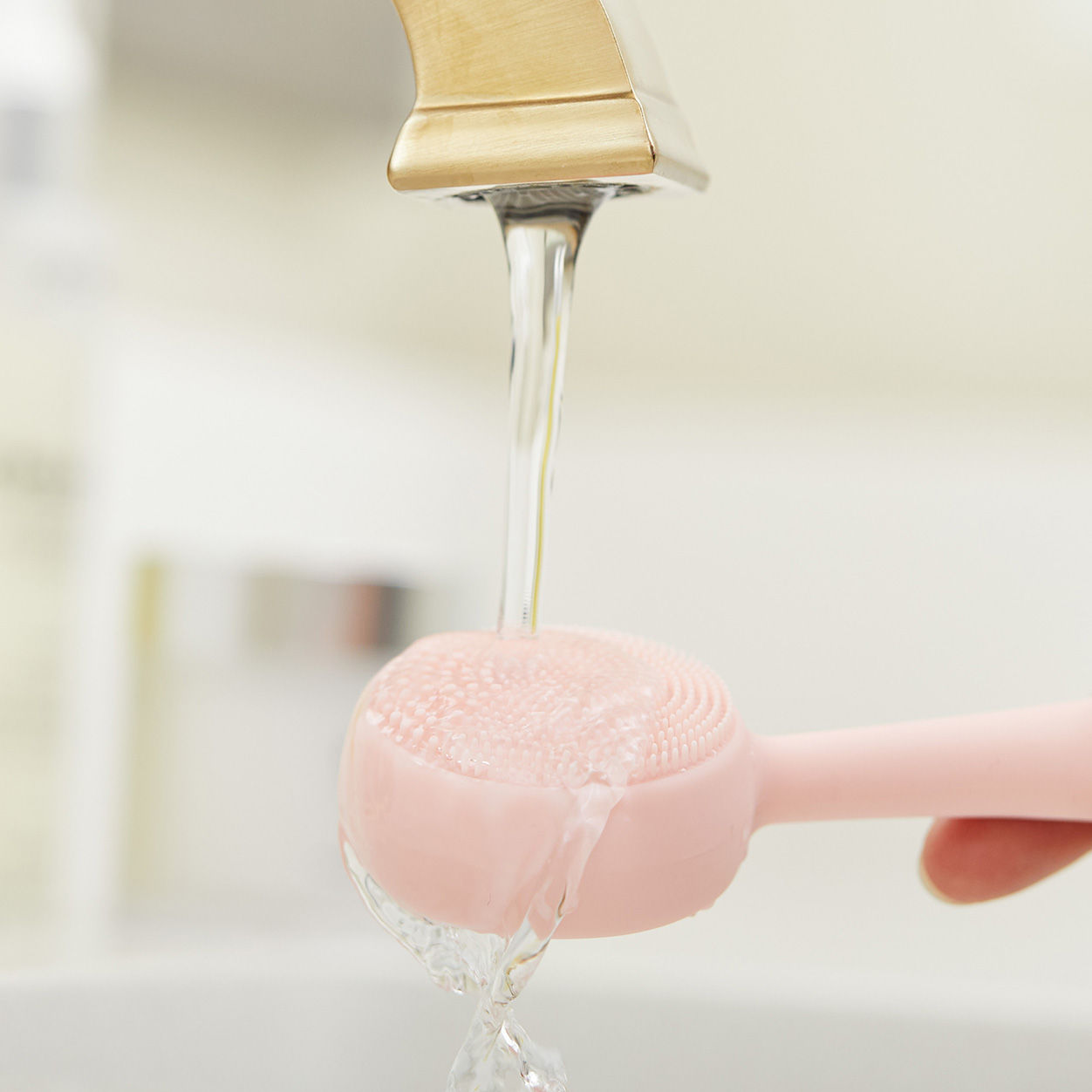 PMD Clean Smart Facial Cleansing Device & Exfoliating Brush - Gentle Skin Cleansing for All Skin Types - Perfect for Daily Skincare Routine & Travel