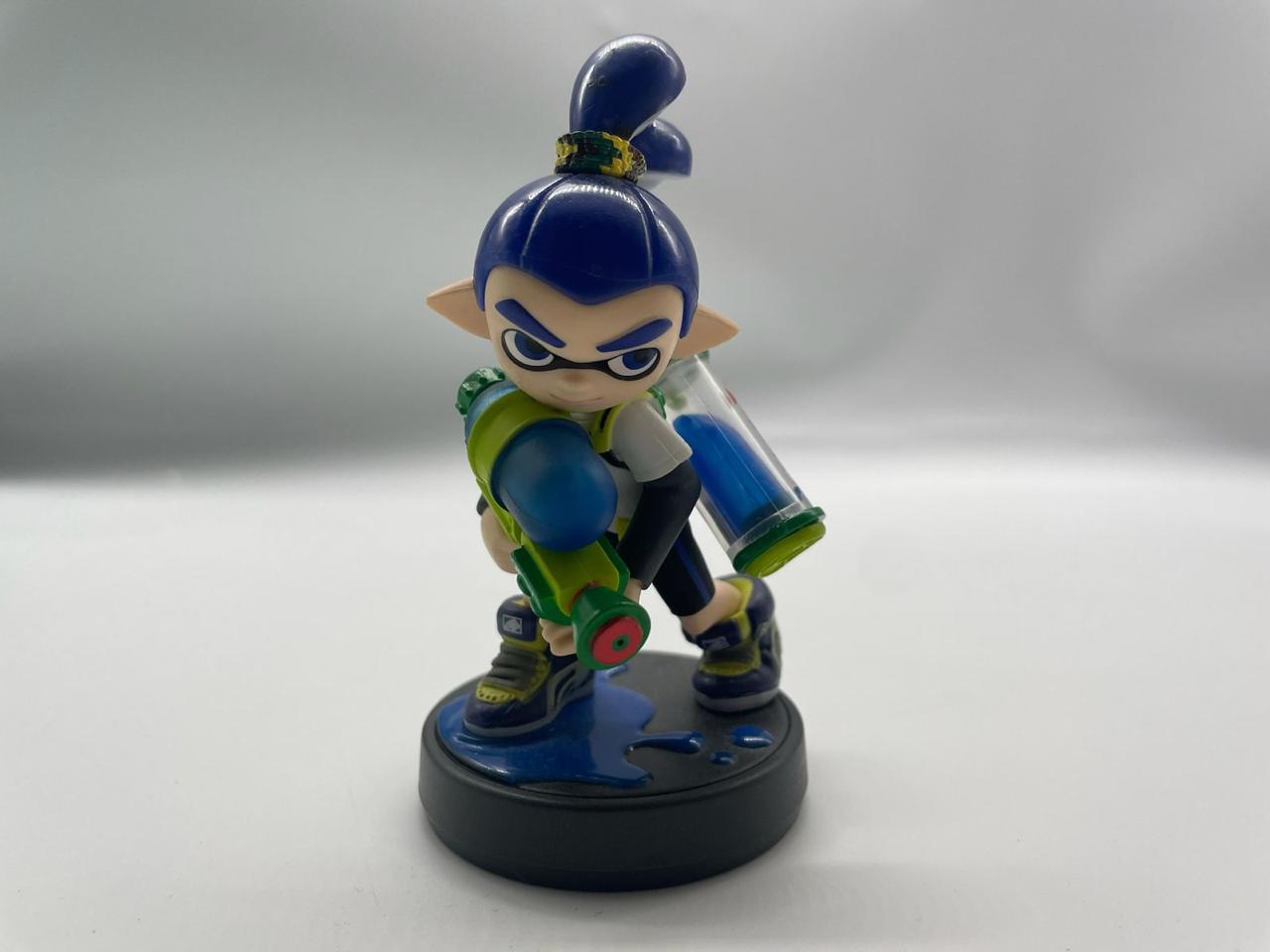 Blue Inkling Boy Splatoon Amiibo Figure - Collectible Nintendo Character for Wii U & Switch - Perfect for Gaming, Display & Gift Giving