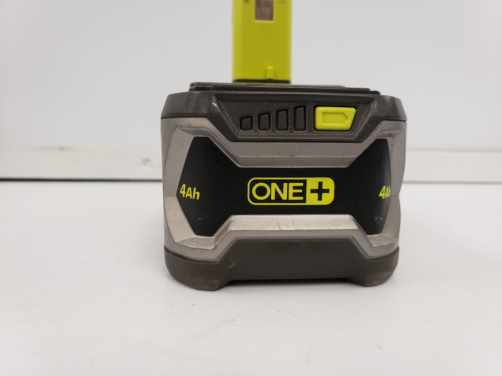 Ryobi P108 18V Cordless Drill Driver - Lithium-Ion Battery, 24+1 Clutch Settings for Home DIY & Professional Projects - Perfect for Drilling, Screwing & Woodworking Tasks