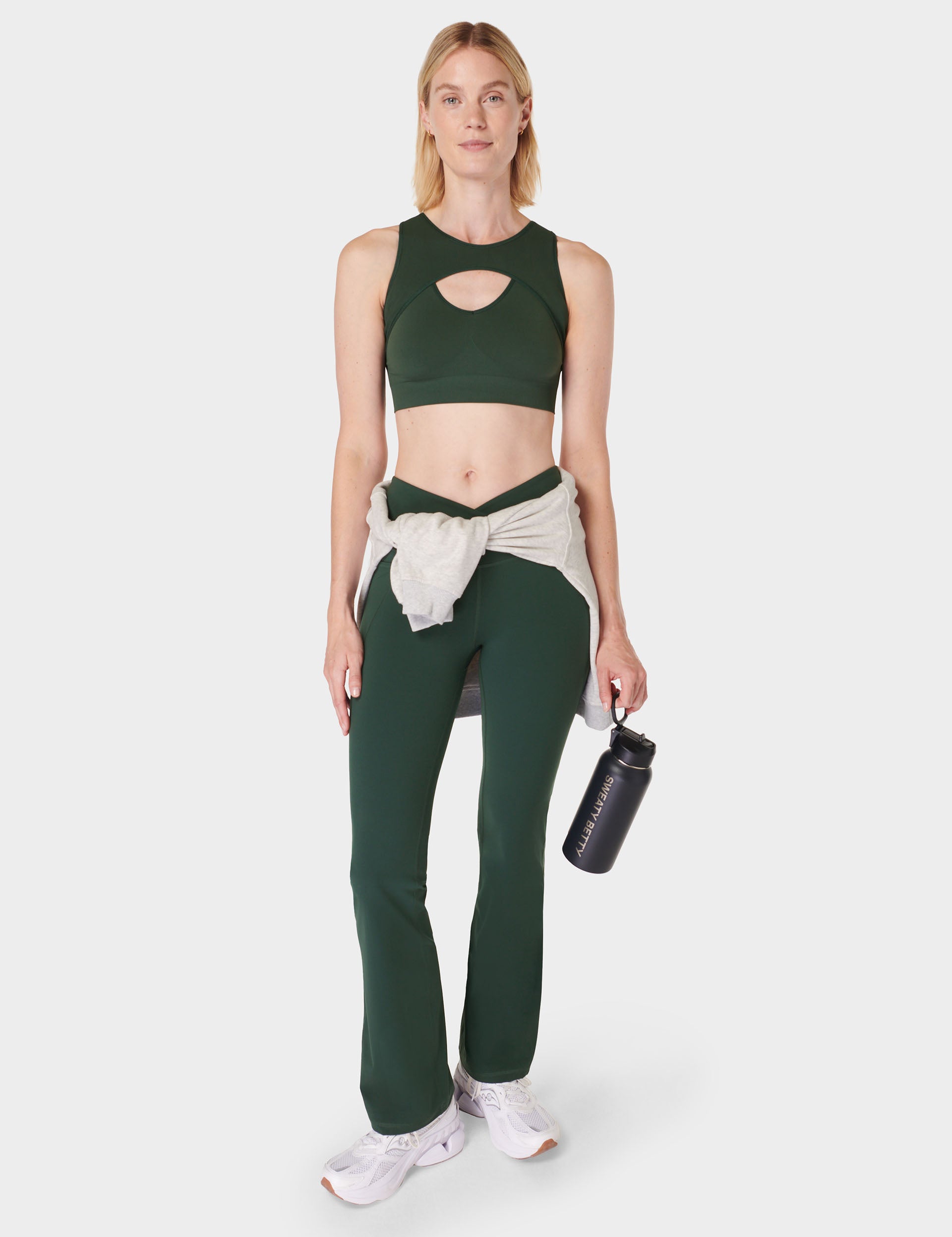 Seamless Plunge Sports Bra for Women - High Support Workout Bra, Trek Green - Perfect for Yoga, Running & Gym Fitness Activities
