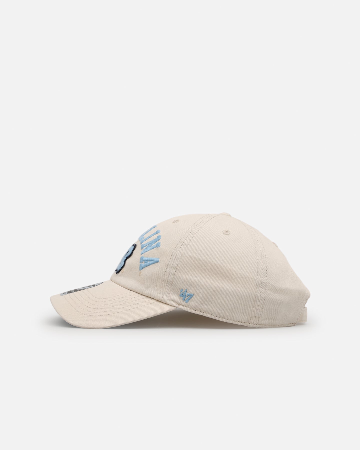 47 Brand University of North Carolina Tar Heels Adjustable Strapback Sand Hat - Official NCAA Licensed, Comfortable Baseball Cap for Men & Women - Perfect for Game Day, Tailgating and Casual Wear