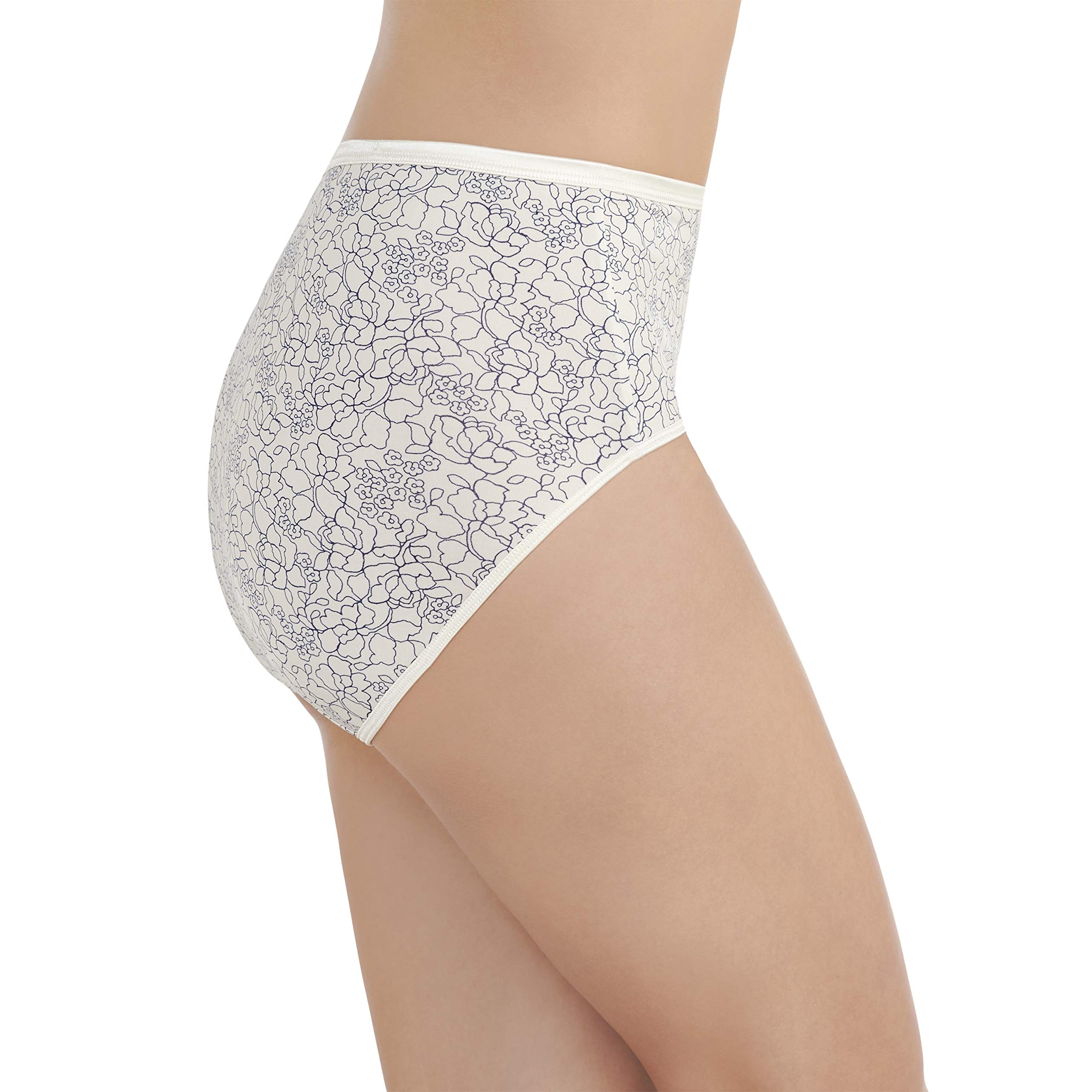 Vanity Fair Women's Illumination Brief Panties - Silky Stretch Underwear with Satin Trim for Comfort & Elegance | Perfect for Everyday Wear, Special Occasions & Gift Giving