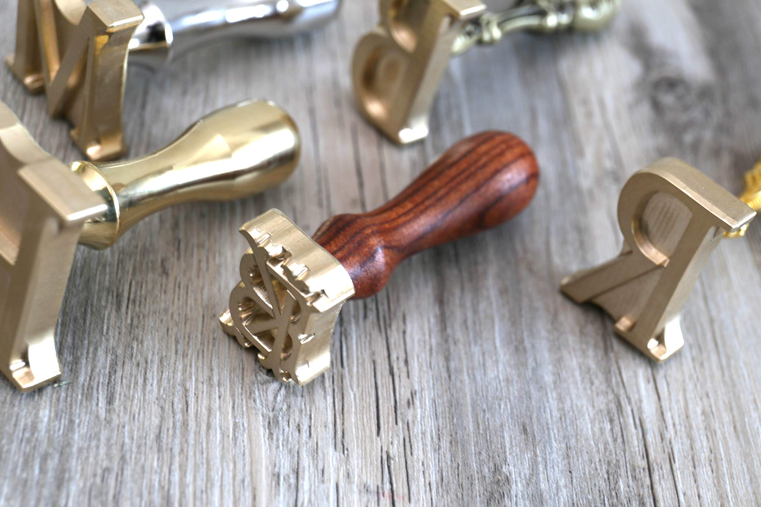 Personalized Ice Cube Stamp - Custom Monogram Ice Branding Tool with Removable Brass Head (1.5 Inch, Silver Brass Handle) - Perfect for Cocktail Bars, Wedding Favors & Home Entertaining