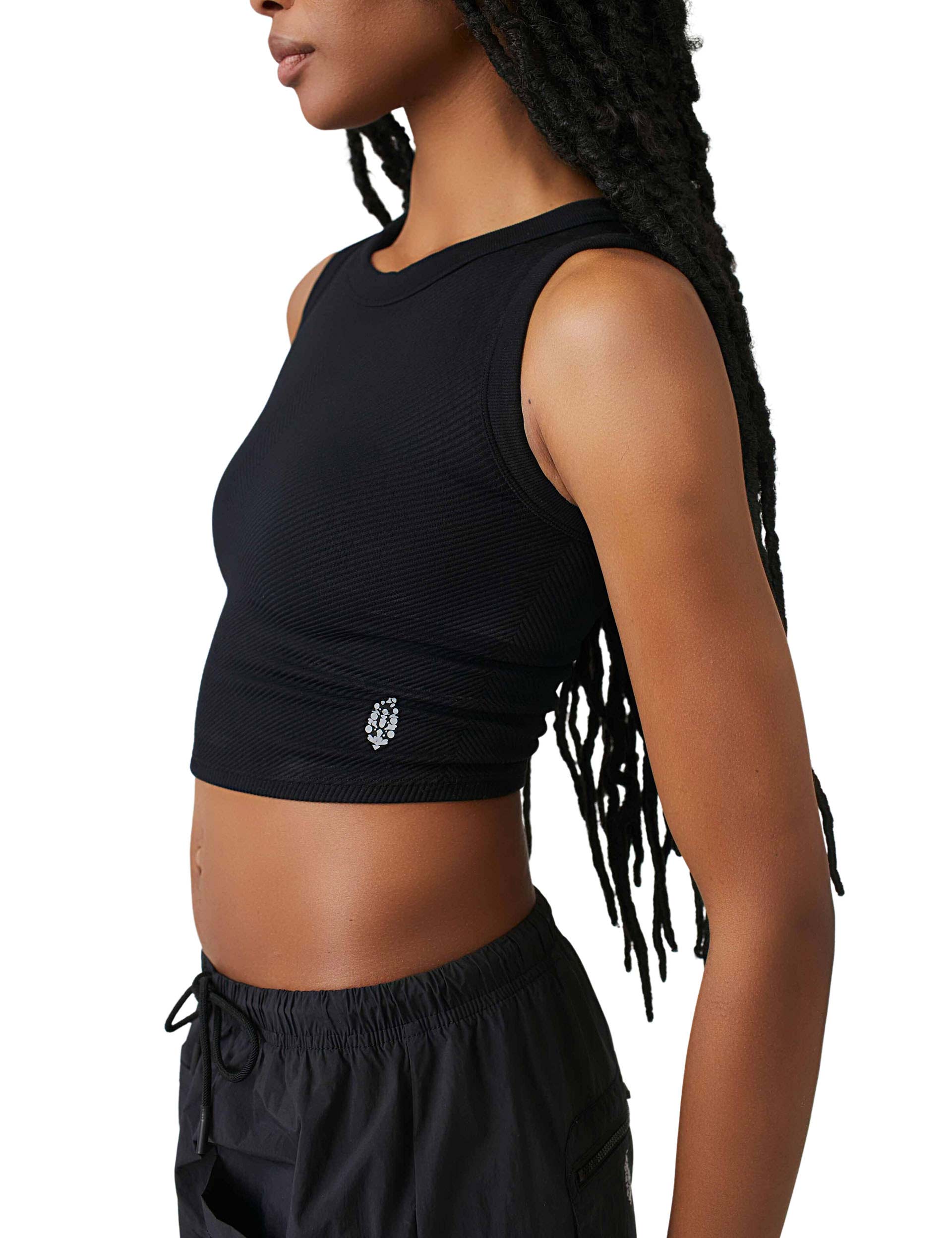 Free Throw Muscle Tank Top for Men & Women - Breathable & Comfortable Black Workout Shirt - Perfect for Basketball, Gym & Casual Wear