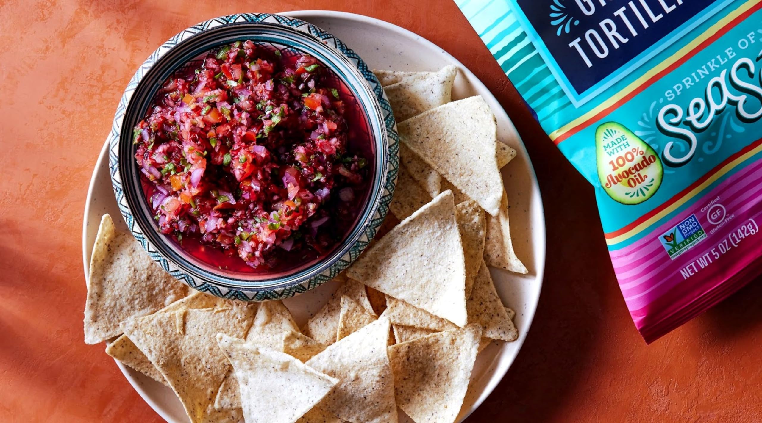 Siete Grain Free Tortilla Chips - Gluten Free, Paleo & Vegan Snacks - Non GMO, Sea Salt - 5oz (Pack of 12) - Perfect for Keto Diet, Healthy Snacking & Party Platters