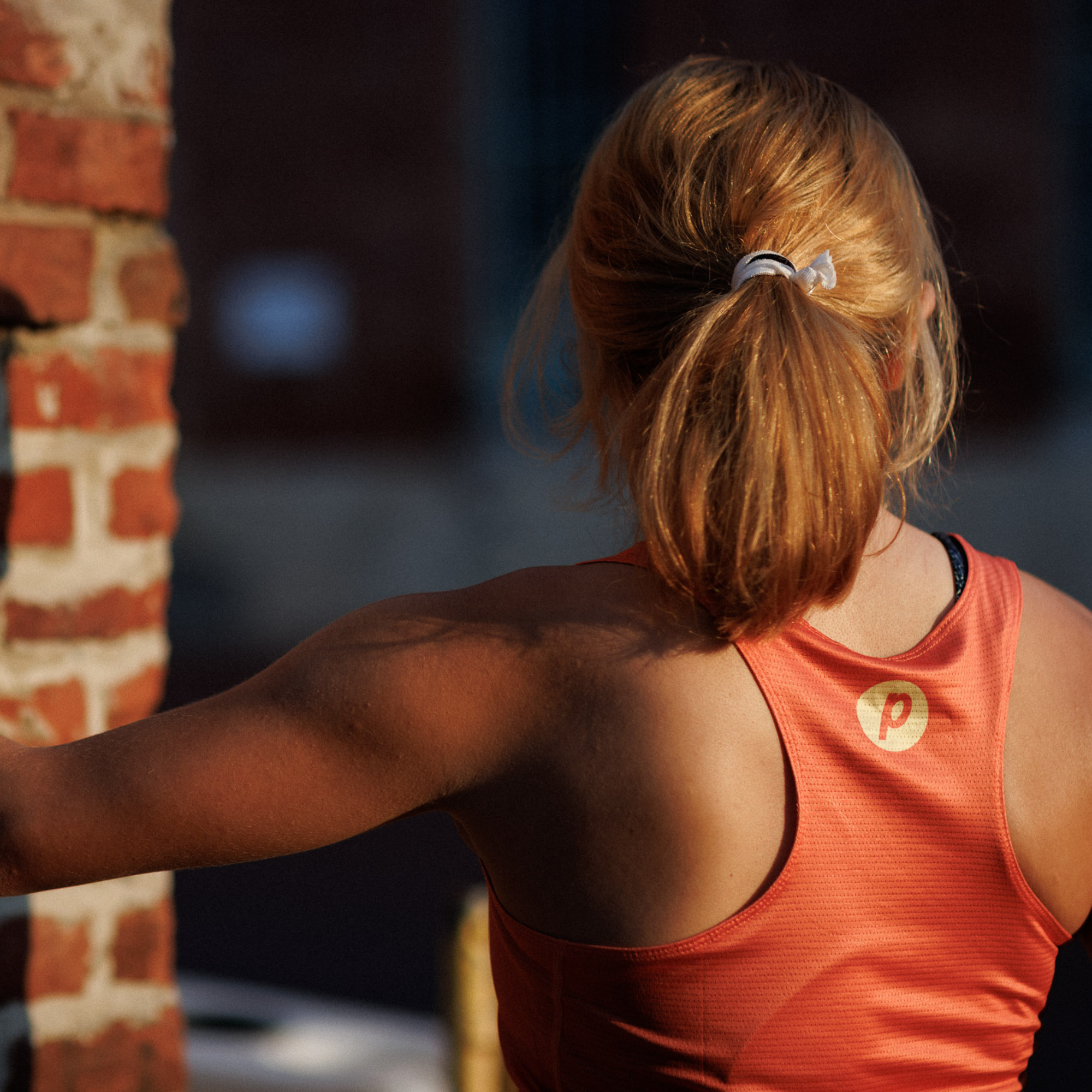 2:02 Women's Sunset Singlet - Lightweight Running Tank Top for Women - Breathable Workout Shirt - Perfect for Yoga, Gym & Outdoor Activities