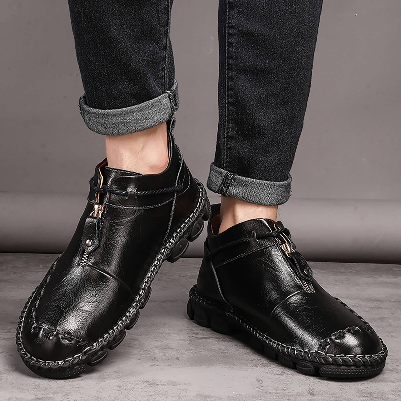 Best Orthopedic Dress Shoes for Men | White Leather Flip Flops | Black Slides | Retro Sneakers | Pool & Deck Shoes | Blue & Navy Boat Shoes for Casual & Outdoor Wear