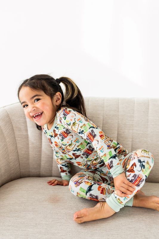 Cozy Storybook Two-Piece Pajama Set for Women - Soft Cotton Sleepwear for Bedtime & Lounging