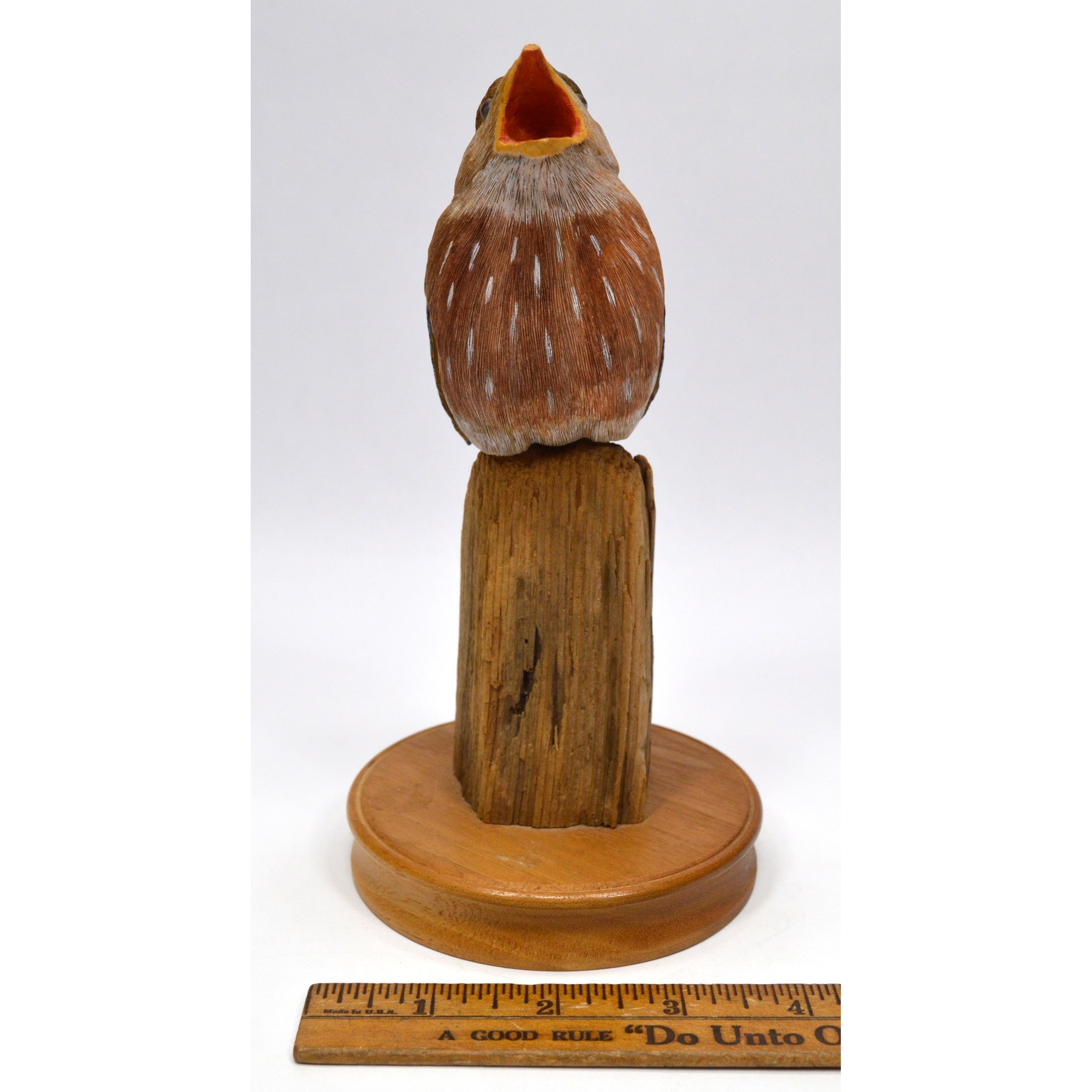 Hand Carved Folk Art Bird Statue - Signed #304 by Ken Lowenstein 1989 - Hand Painted Wooden Decoration for Home, Office & Garden Decor