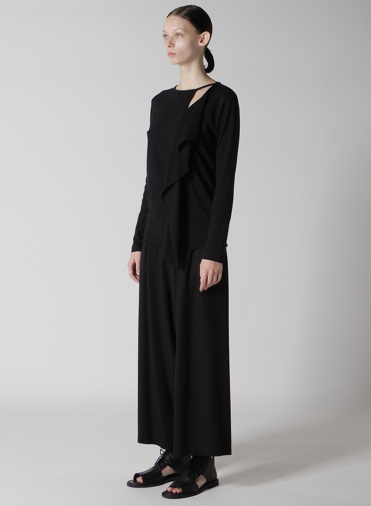Stylish Drape Design Long Sleeve T-Shirt for Women - Comfortable & Fashionable Casual Wear for Everyday Outfits, Work, and Date Nights
