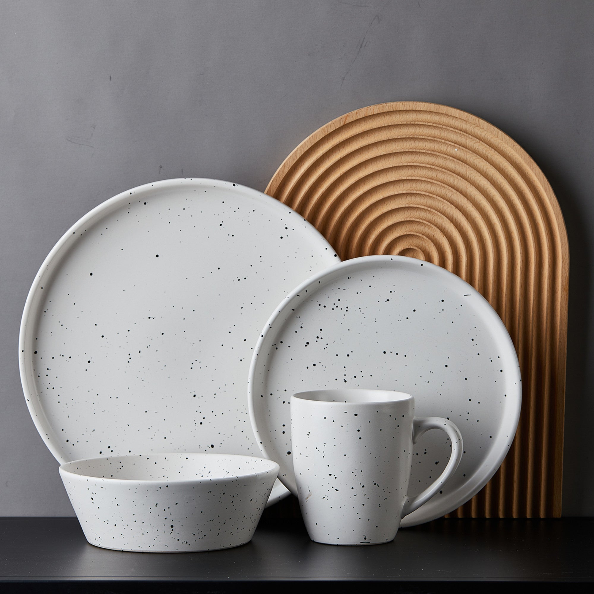 Premium White Jade Stoneware Dinnerware Set - Elegant 16-Piece Porcelain Tableware for Daily Use & Special Occasions