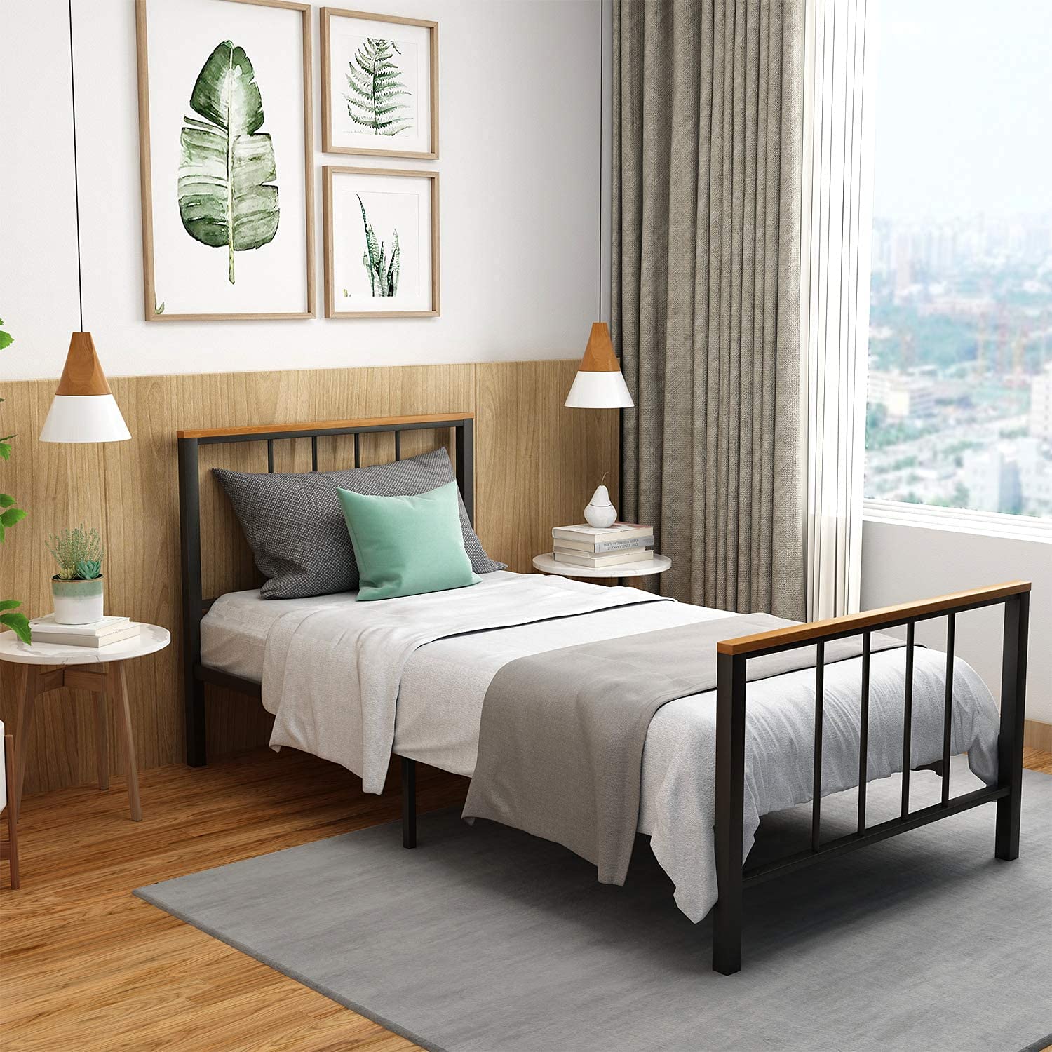 Recaceik Metal Bed Frame with Headboard - Queen Size Platform Bed Frame, Heavy Duty Steel Frame No Box Spring Needed, Under Bed Storage Space, Easy Assembly - Perfect for Modern Bedrooms, Guest Rooms & Small Spaces