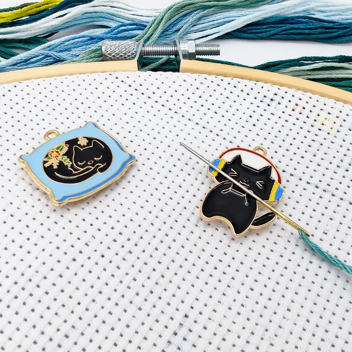 Cute Cat Cross Stitch Needle Minder (2 Pack) - Magnetic Needle Holder for Embroidery, Sewing & Needlework - Enamel Craft Accessories | Perfect for DIY Projects & Gift Giving