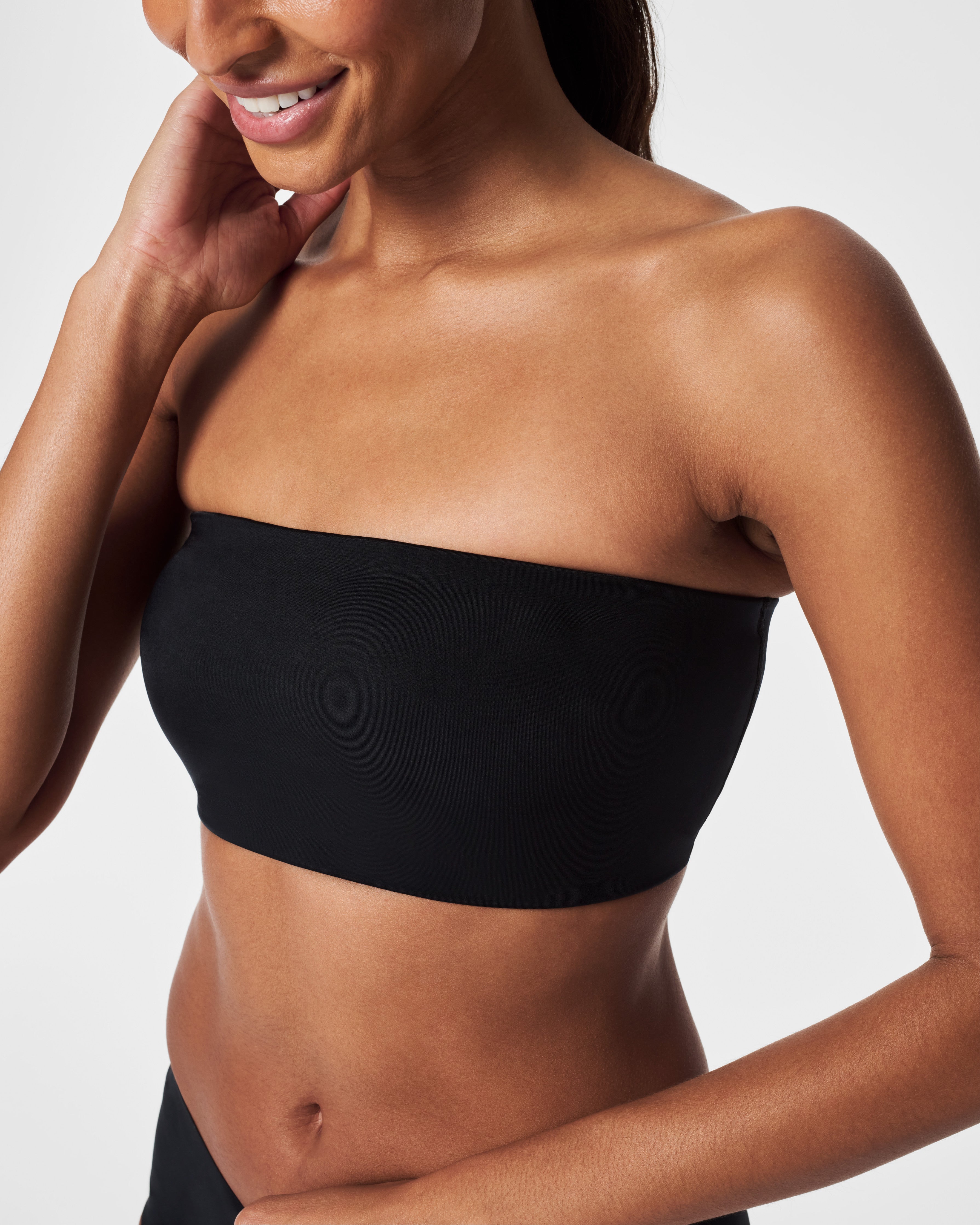 SPANX Smooth™ Bandeau Bra - Seamless Comfort for Everyday Wear - Perfect for Workouts, Yoga & Layering Under Clothes
