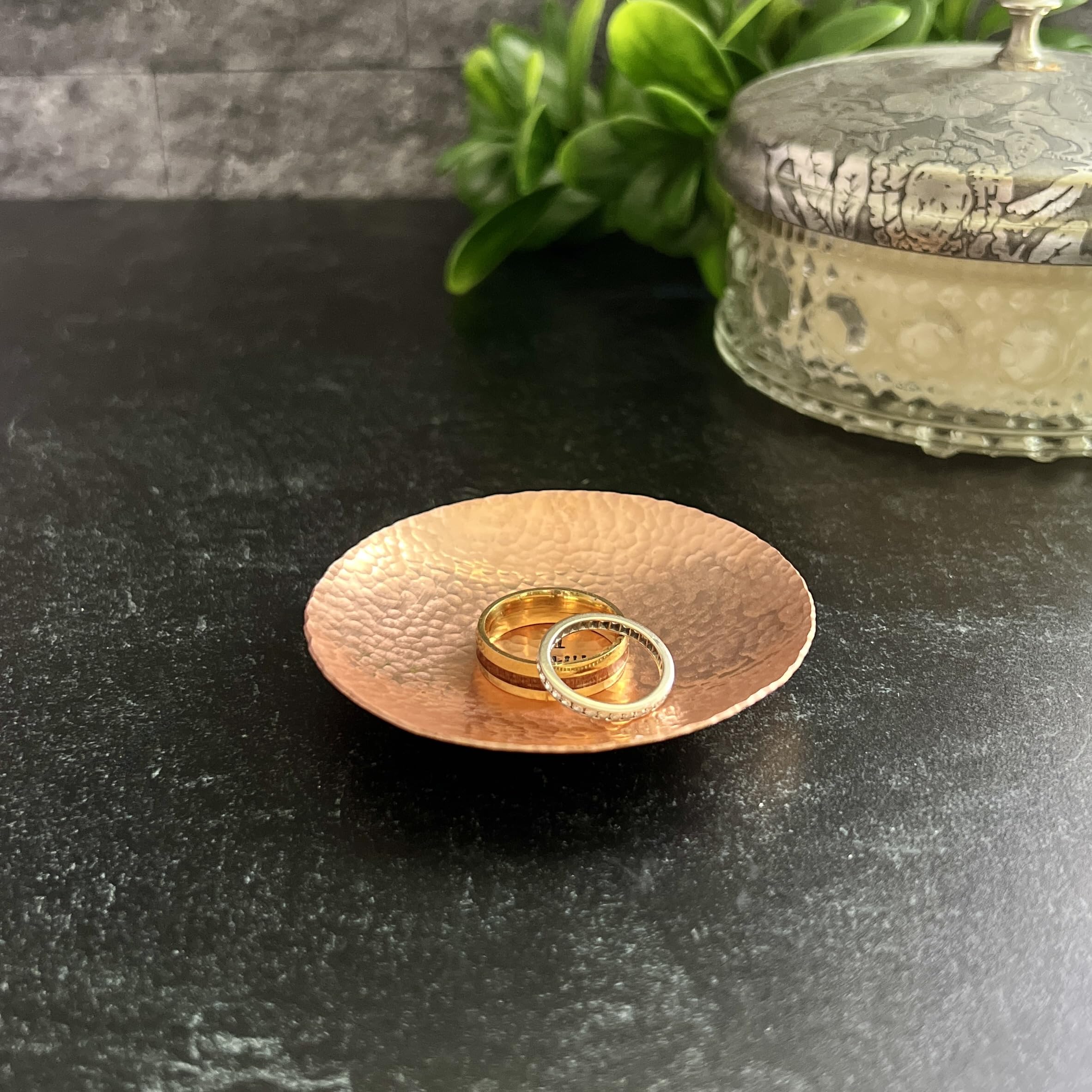 Handmade Hammered Copper Ring Dish - Anniversary & Birthday Gift for Wife, Bride, Husband, Girlfriend - Elegant Jewelry Holder for Wedding, Engagement & Special Occasions (Copper)