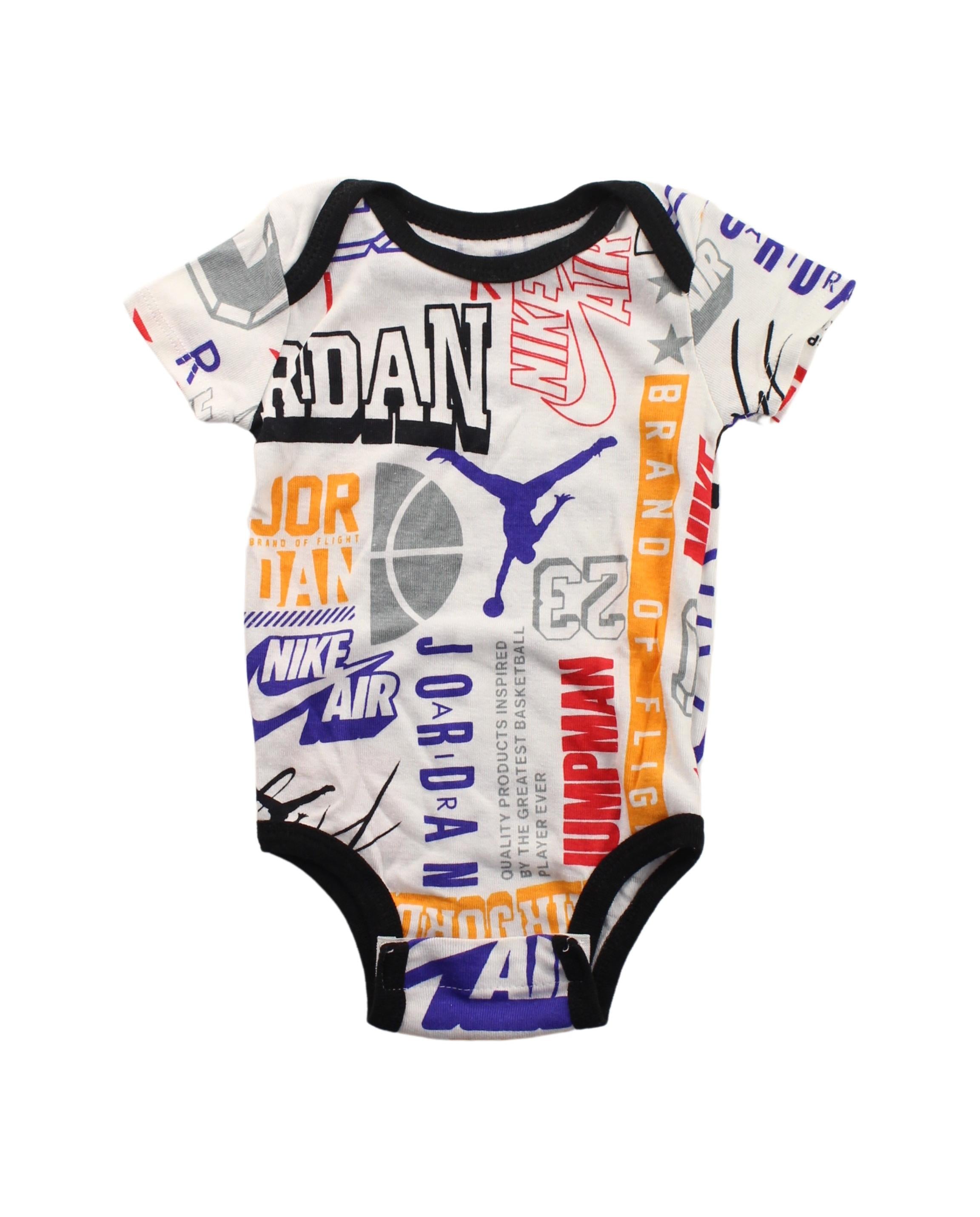 Air Jordan Short Sleeve Baby Bodysuit for Boys & Girls - 0-6 Months - Soft Cotton Onesie for Infants - Perfect for Playtime, Family Photos & Everyday Wear