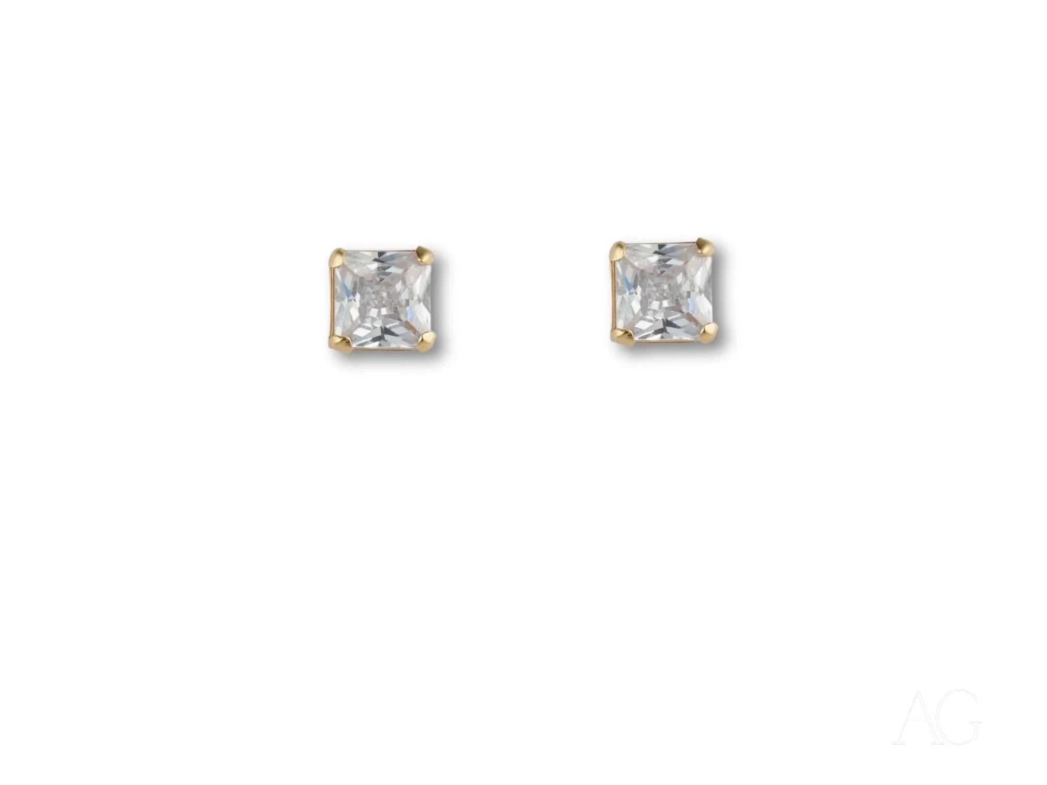 18k Gold Square Cubic Zirconia Stud Earrings for Women – Elegant & Hypoallergenic Luxury Jewelry for Parties, Weddings & Everyday Wear