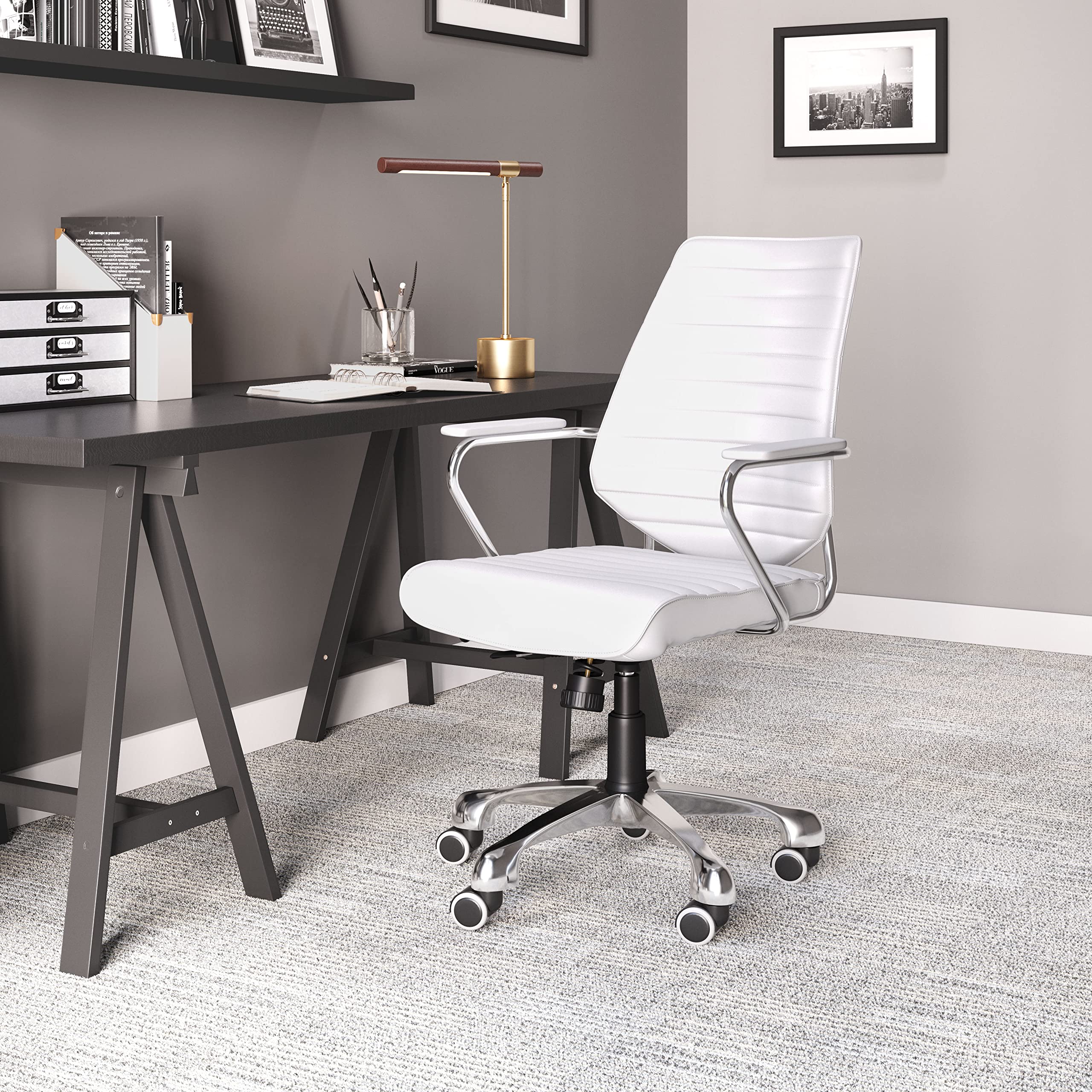 Zuo Modern Low Back Office Chair - Ergonomic White Executive Chair for Home & Office - Comfortable Desk Chair for Work, Study & Gaming