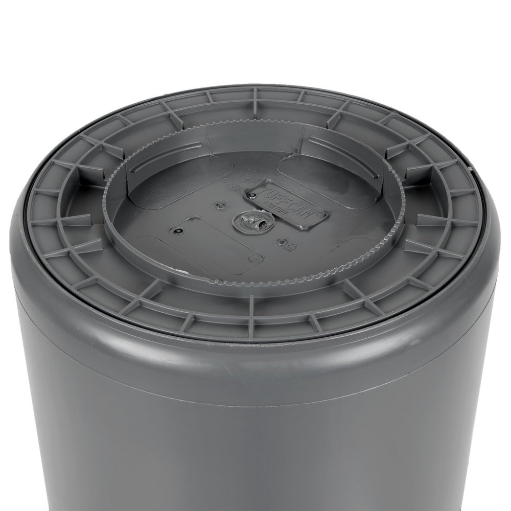 TableTop King 32 Gallon Gray/Black Trash Can with Lid - Heavy Duty Kitchen & Office Waste Bin for Home, Restaurant & Commercial Use
